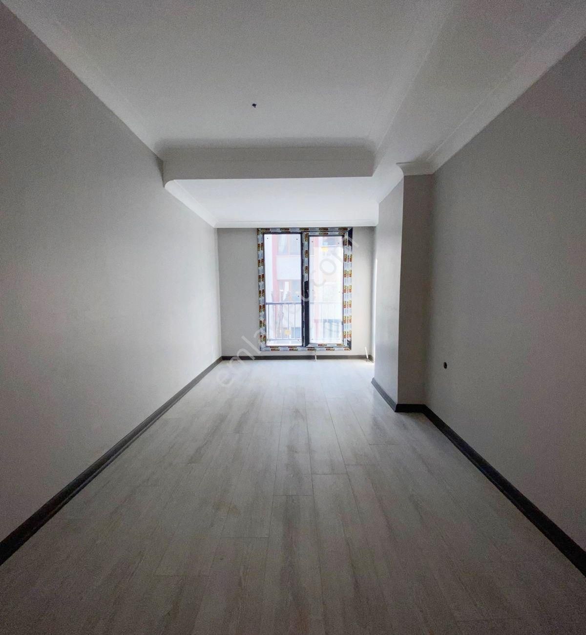 Avcılar Merkezde Sıfır 3+1 Ferah Satılık Daire - Görsel 14