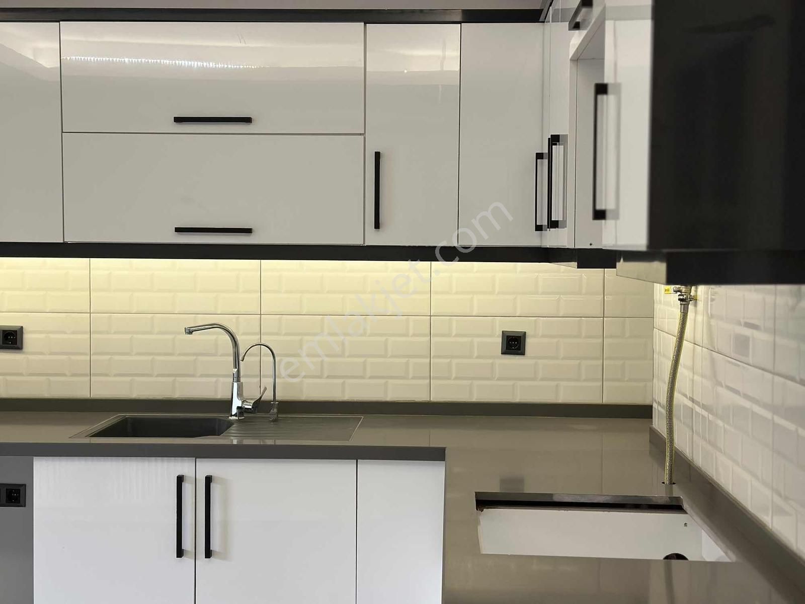Uygan'dan Muratbey Mah. 3+1 145m² İzban Dibi Ultra Lüx Arakat - Görsel 15