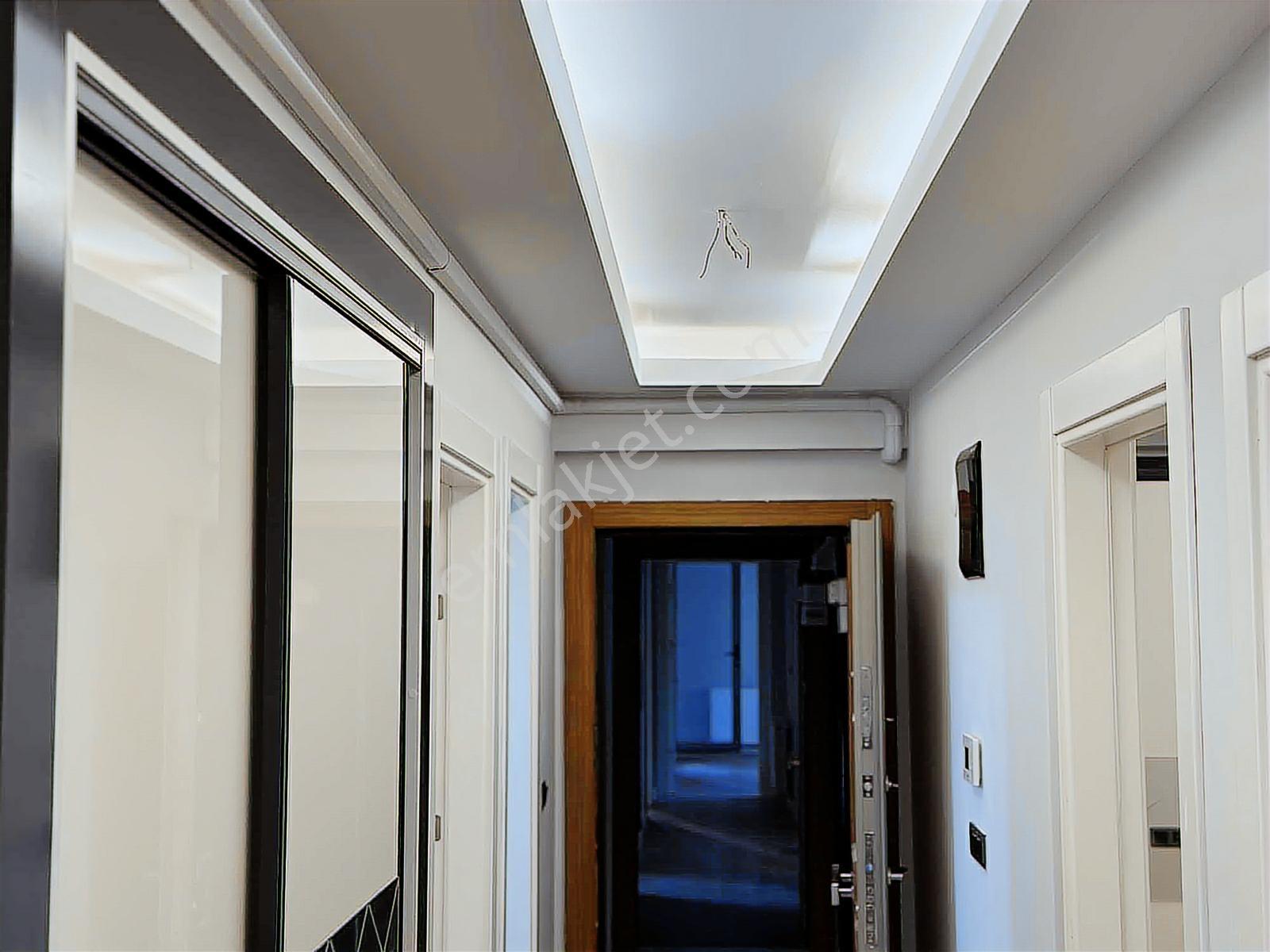 Uygan'dan Muratbey Mah. 3+1 145m² İzban Dibi Ultra Lüx Arakat - Görsel 6