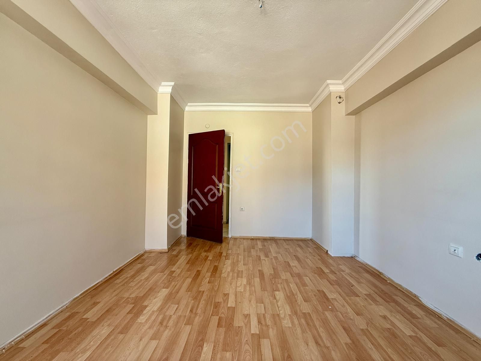 Kalecik Emlak'tan Fatih Mahallesin'de 125m² 3 Balkonlu Önü Açık 3+1 - Görsel 8