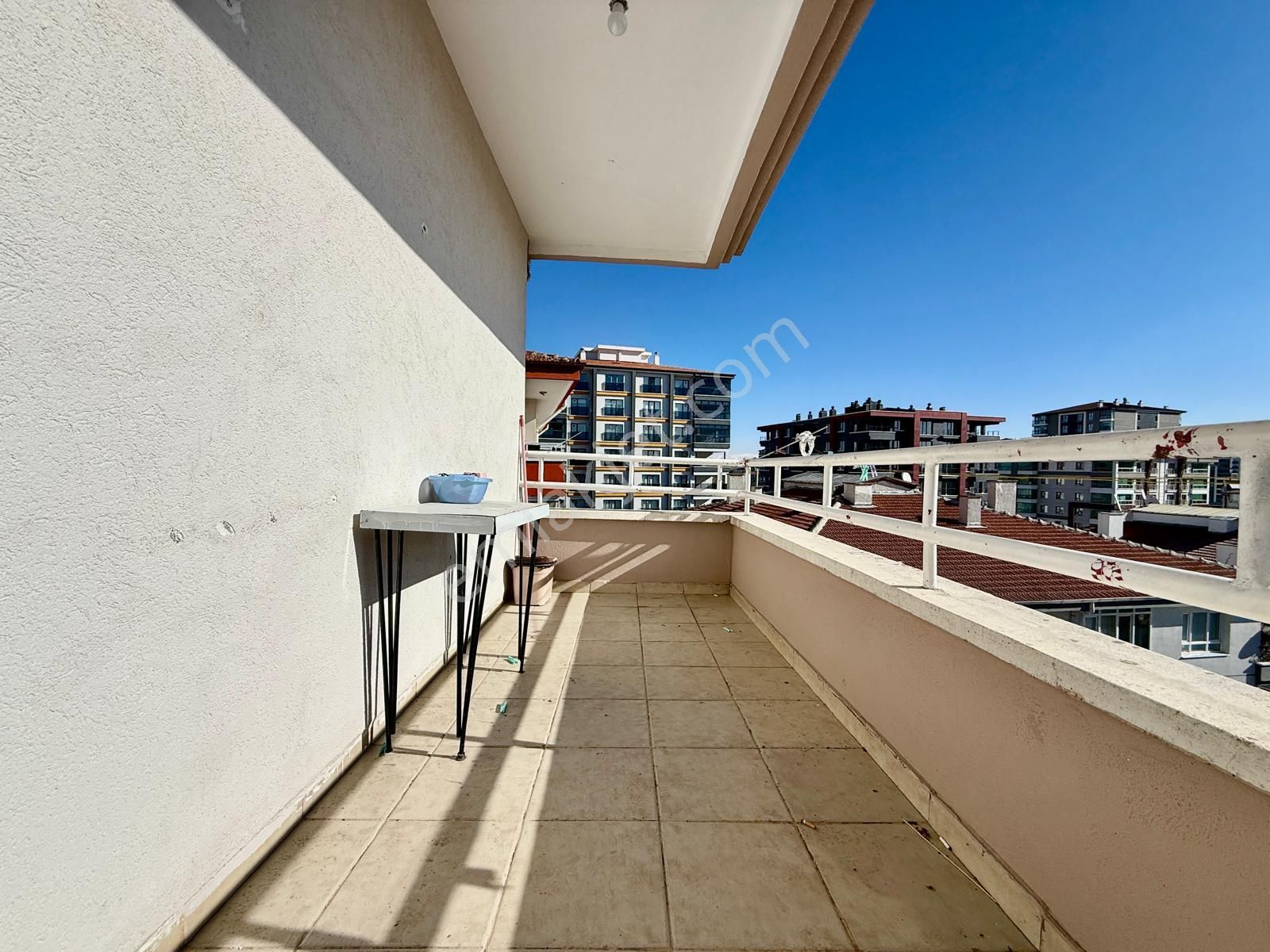 Kalecik Emlak'tan Fatih Mahallesin'de 125m² 3 Balkonlu Önü Açık 3+1 - Görsel 22