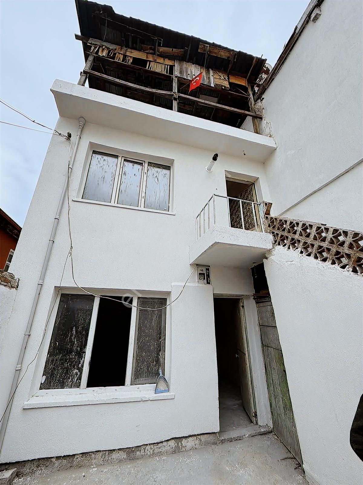 Burmalı Mahallesin De Satılık İki Katlı Müstakil Ev - Görsel 28