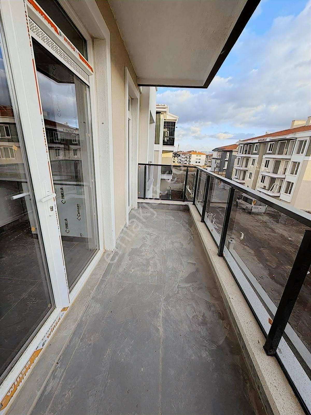 Kanlıca Mahallesin De Satılık 3+1 Lüks Daireler - Görsel 27