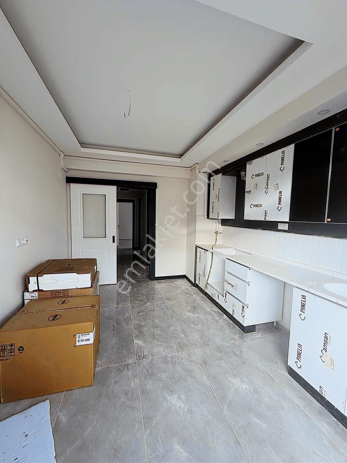 Kanlıca Mahallesin De Satılık 3+1 Lüks Daireler - Görsel 28