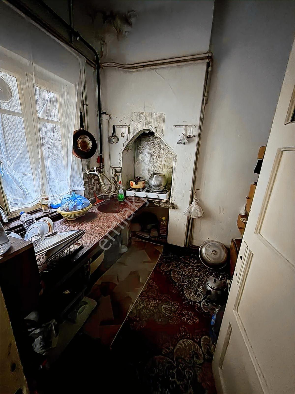 Mecidiye Ana Cade Üzeri Satılık İki Daire Teras Katlı - Görsel 23