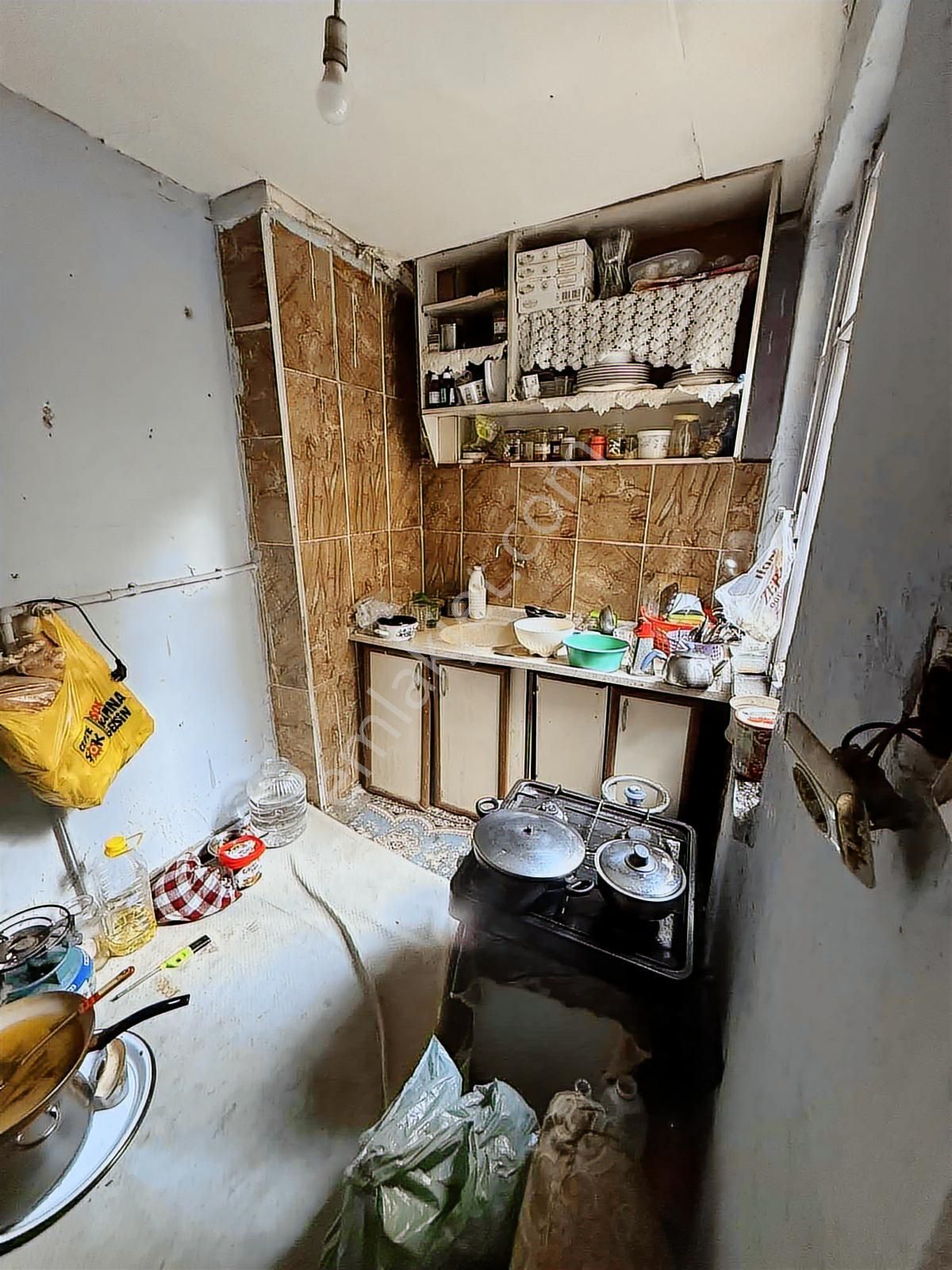 Mecidiye Ana Cade Üzeri Satılık İki Daire Teras Katlı - Görsel 3