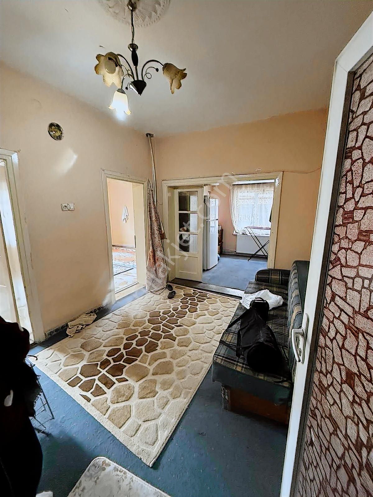 Mecidiye Ana Cade Üzeri Satılık İki Daire Teras Katlı - Görsel 9