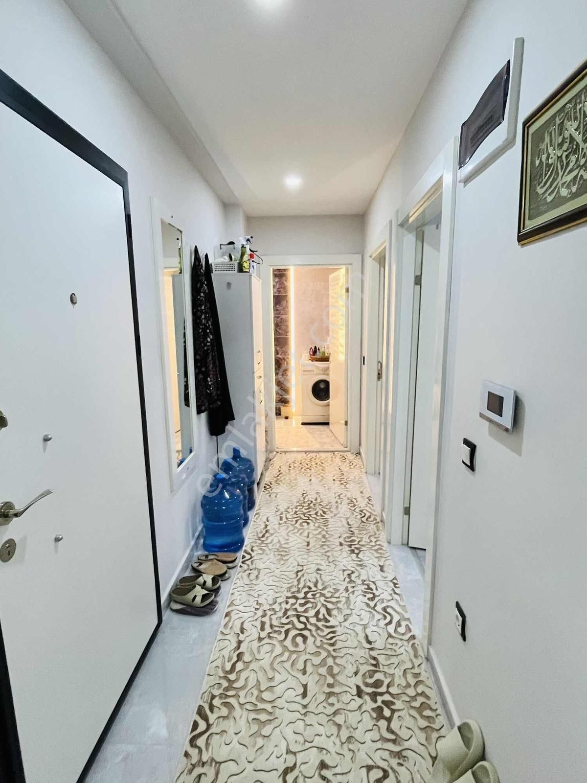 Çamlıbel Mahallesinde 2+1 Geniş Acil Satılık Daire - Görsel 2