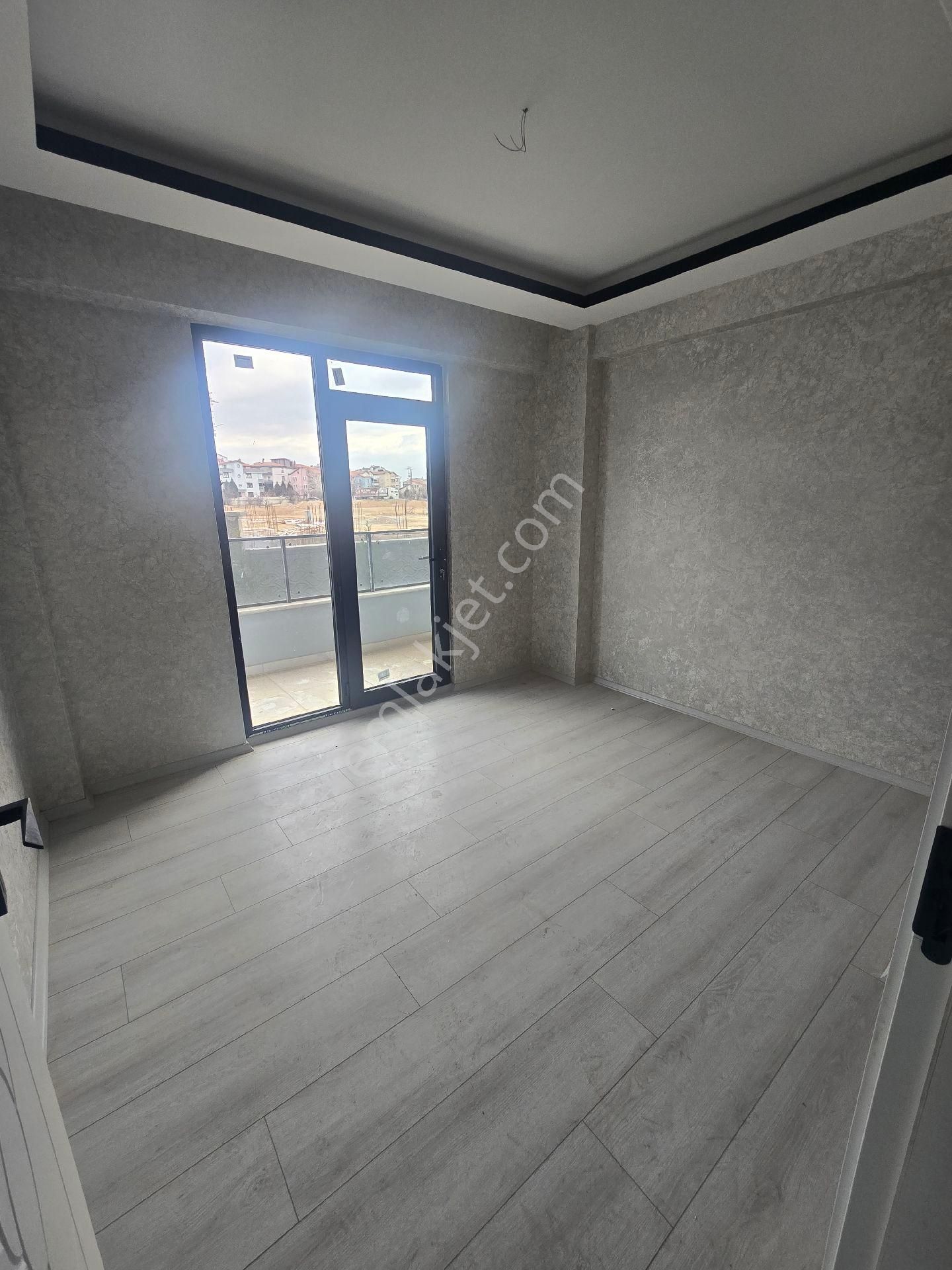 Büyük Kumköprü Cd Üzeri Site İçi Yüksek Giriş Kat Lüx 3+1 - Görsel 19