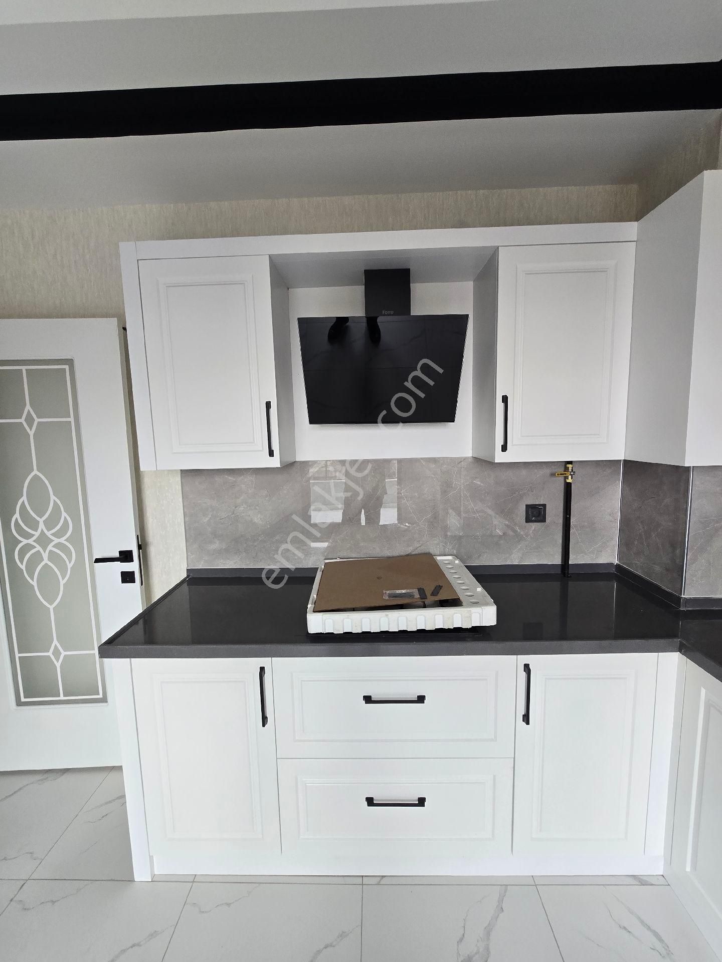 Büyük Kumköprü Cd Üzeri Site İçi Yüksek Giriş Kat Lüx 3+1 - Görsel 28