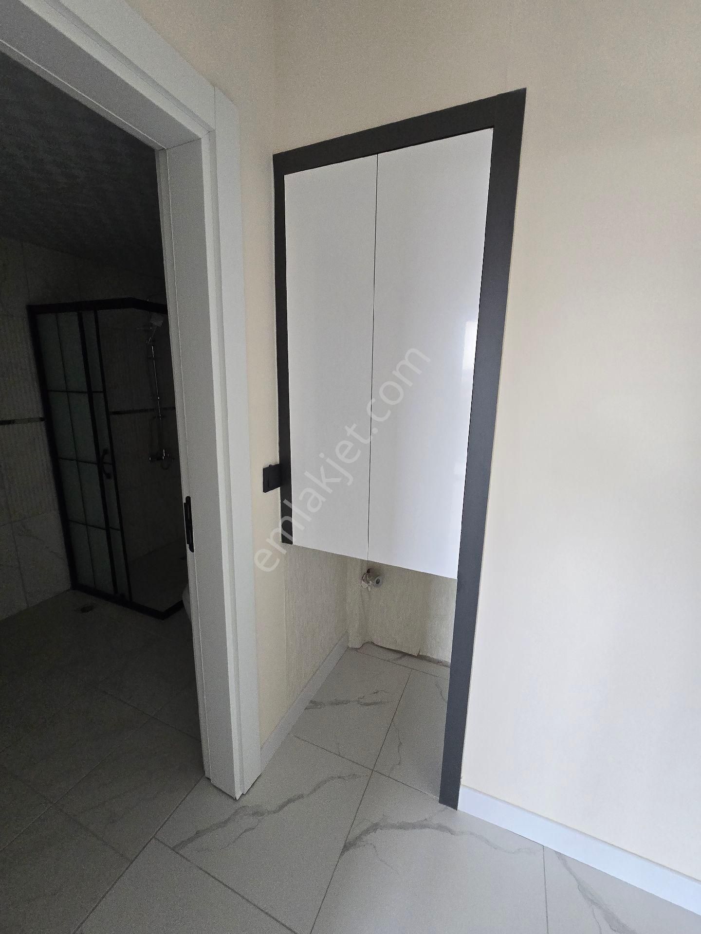 Büyük Kumköprü Cd Üzeri Site İçi Yüksek Giriş Kat Lüx 3+1 - Görsel 17