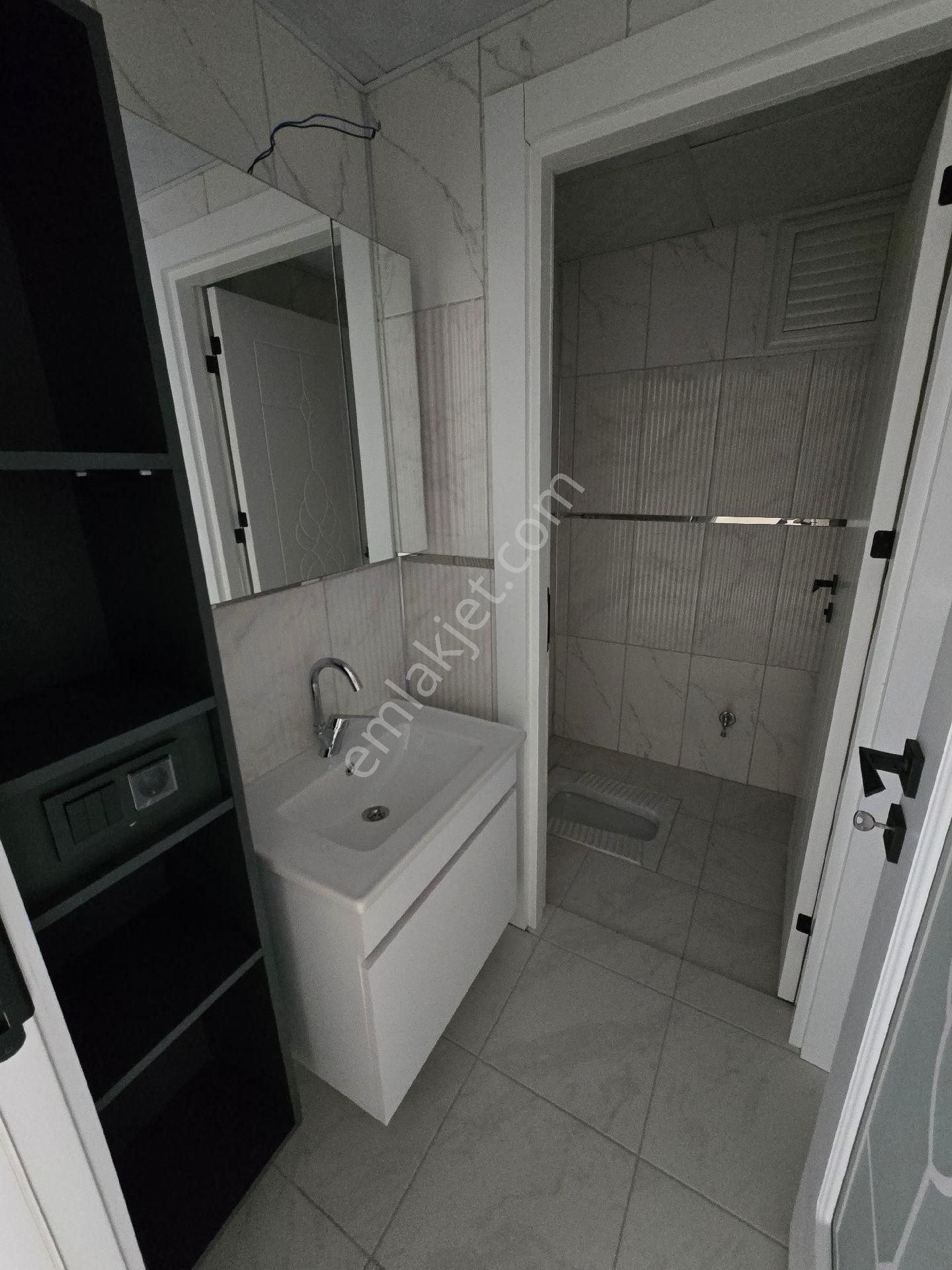 Büyük Kumköprü Cd Üzeri Site İçi Yüksek Giriş Kat Lüx 3+1 - Görsel 33