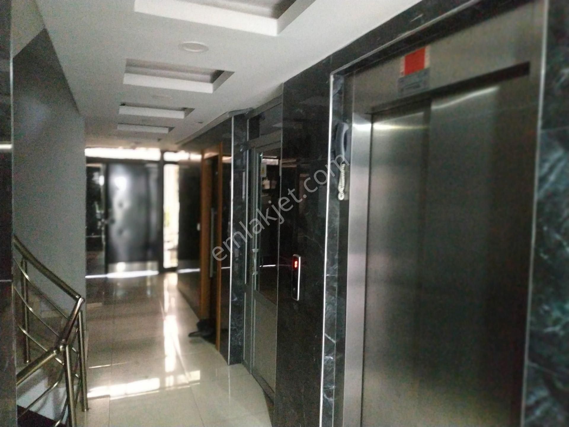 Beylikdüzü Kavaklı'da İhlas 2.kısım Arkasında 75 M2 Kiralık 2+1 Eşyalı Daire - Görsel 34