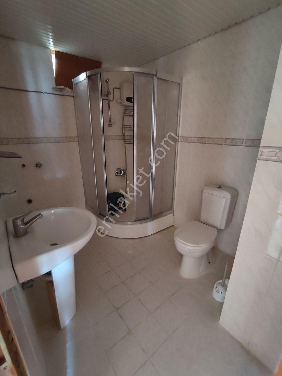 Çankaya Mahallesi Site'de Kiralık Geniş 2+1 - Görsel 14