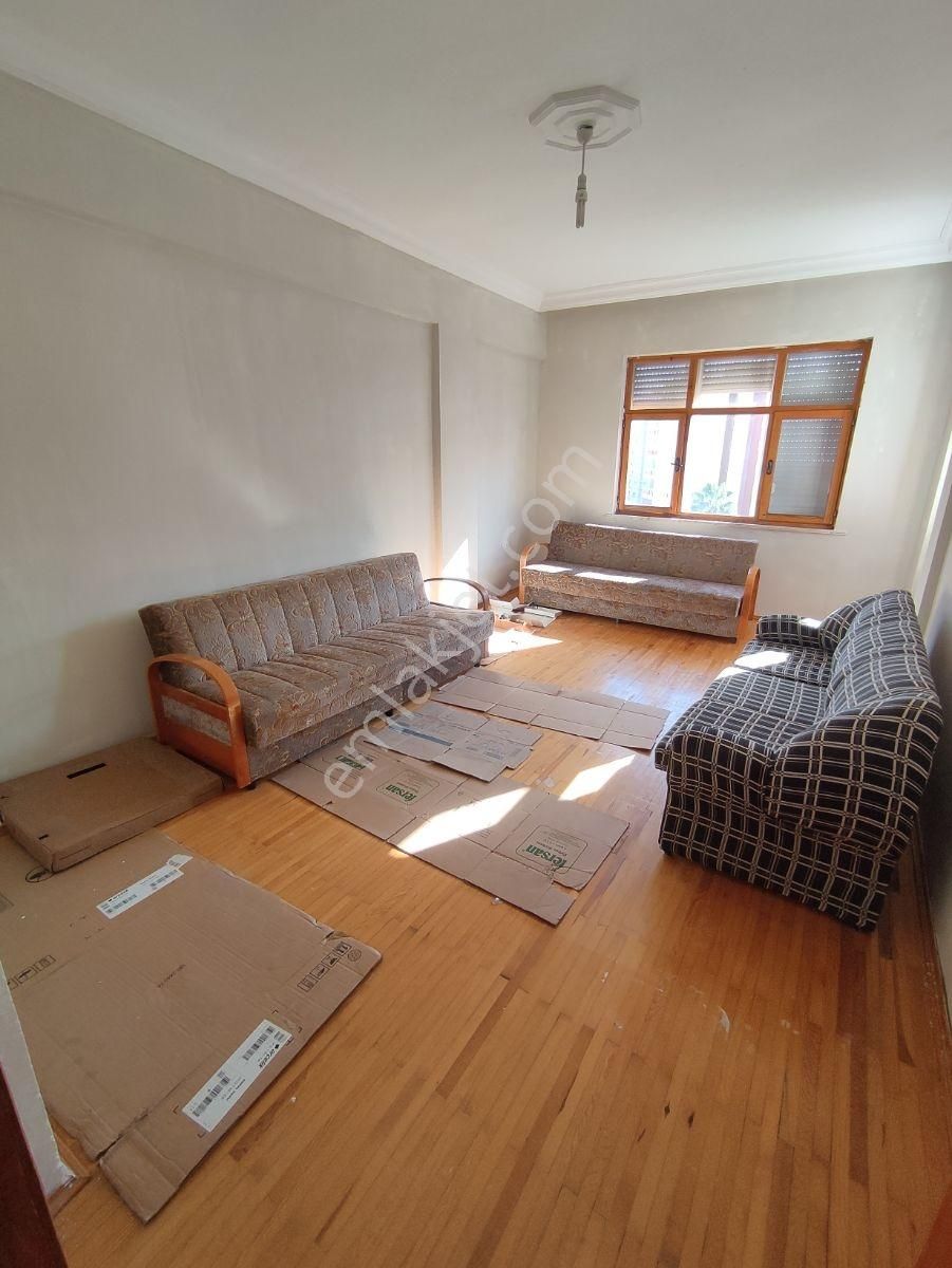 Çankaya Mahallesi Site'de Kiralık Geniş 2+1 - Görsel 10
