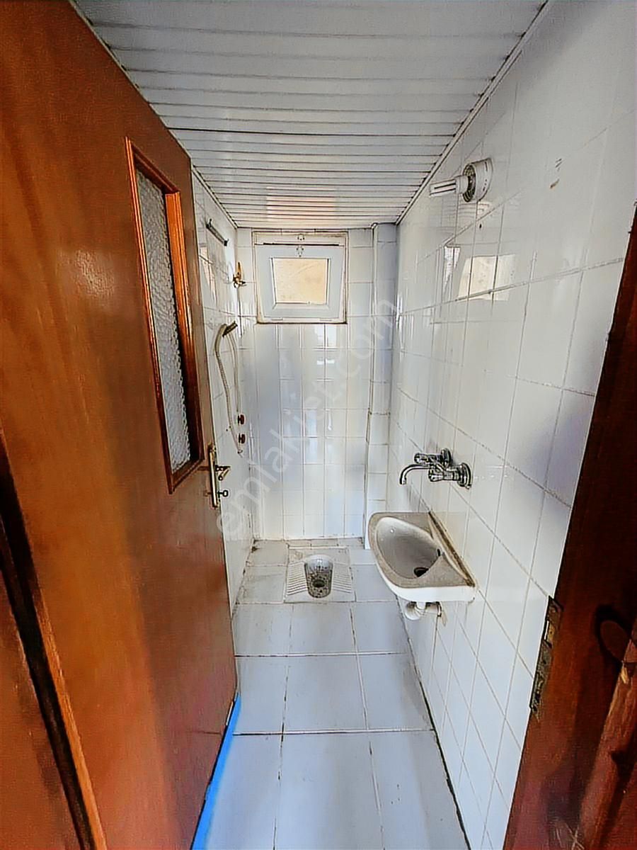 Cumhuriyet Mahallesinde Ara Katta Kiralık 3+1 - Görsel 13