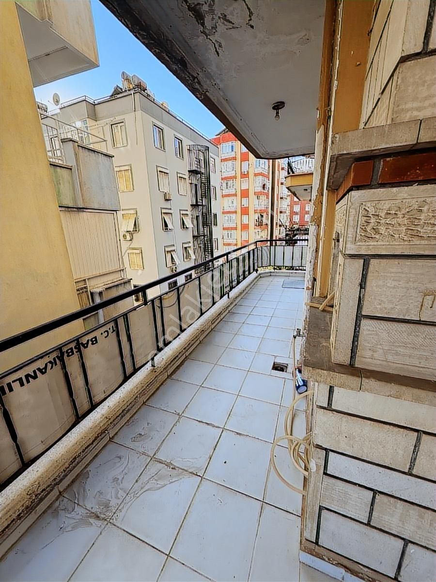 Cumhuriyet Mahallesinde Ara Katta Kiralık 3+1 - Görsel 6