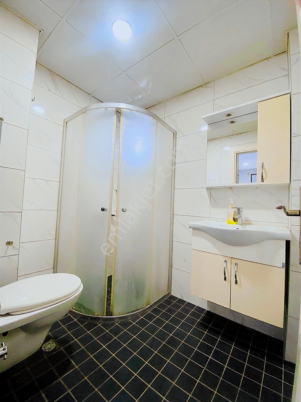 Şafak Mahallesinde Full Eşyalı 1+1 Eşyalı Kiralık Daireler - Görsel 13