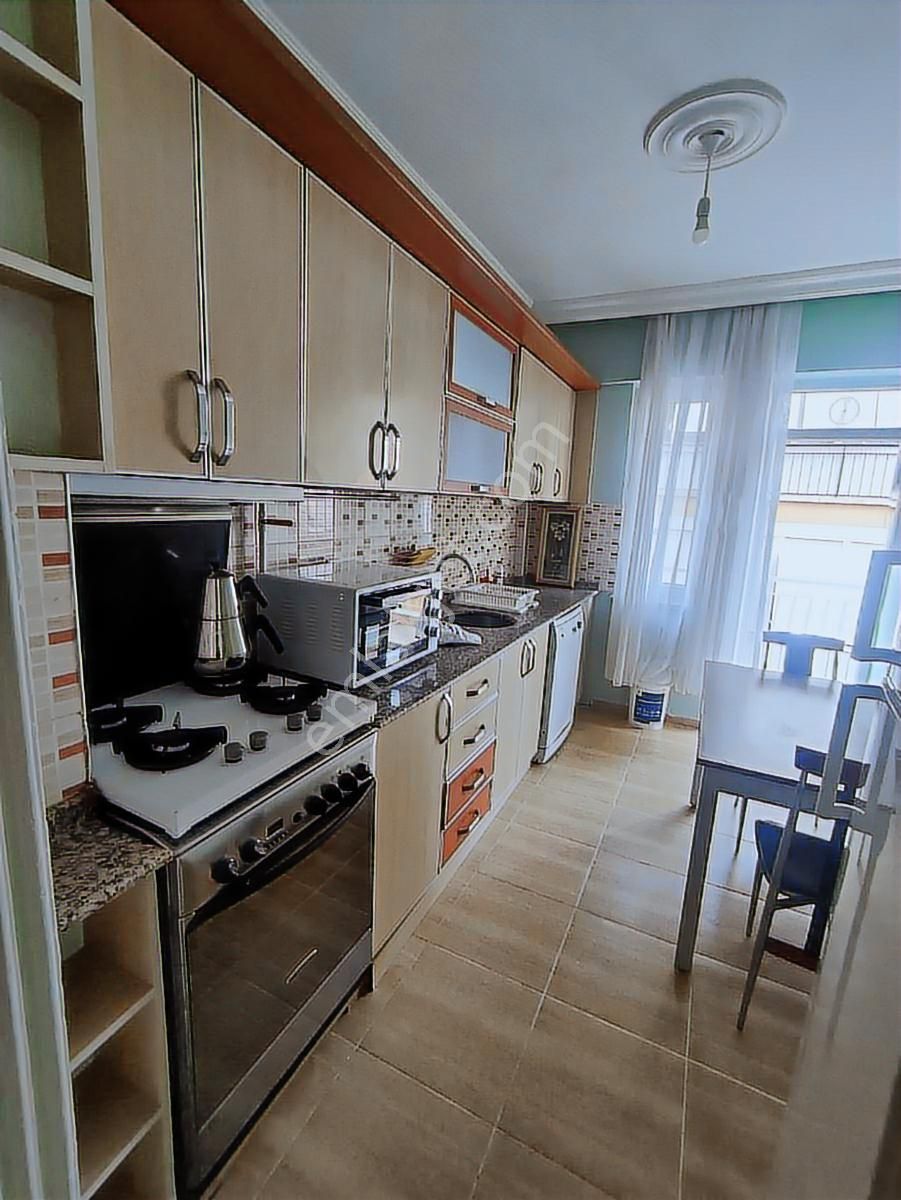 Yeşilyurt Da 2+1 Full Eşyalı Doğalgazlı Kiralık - Görsel 3