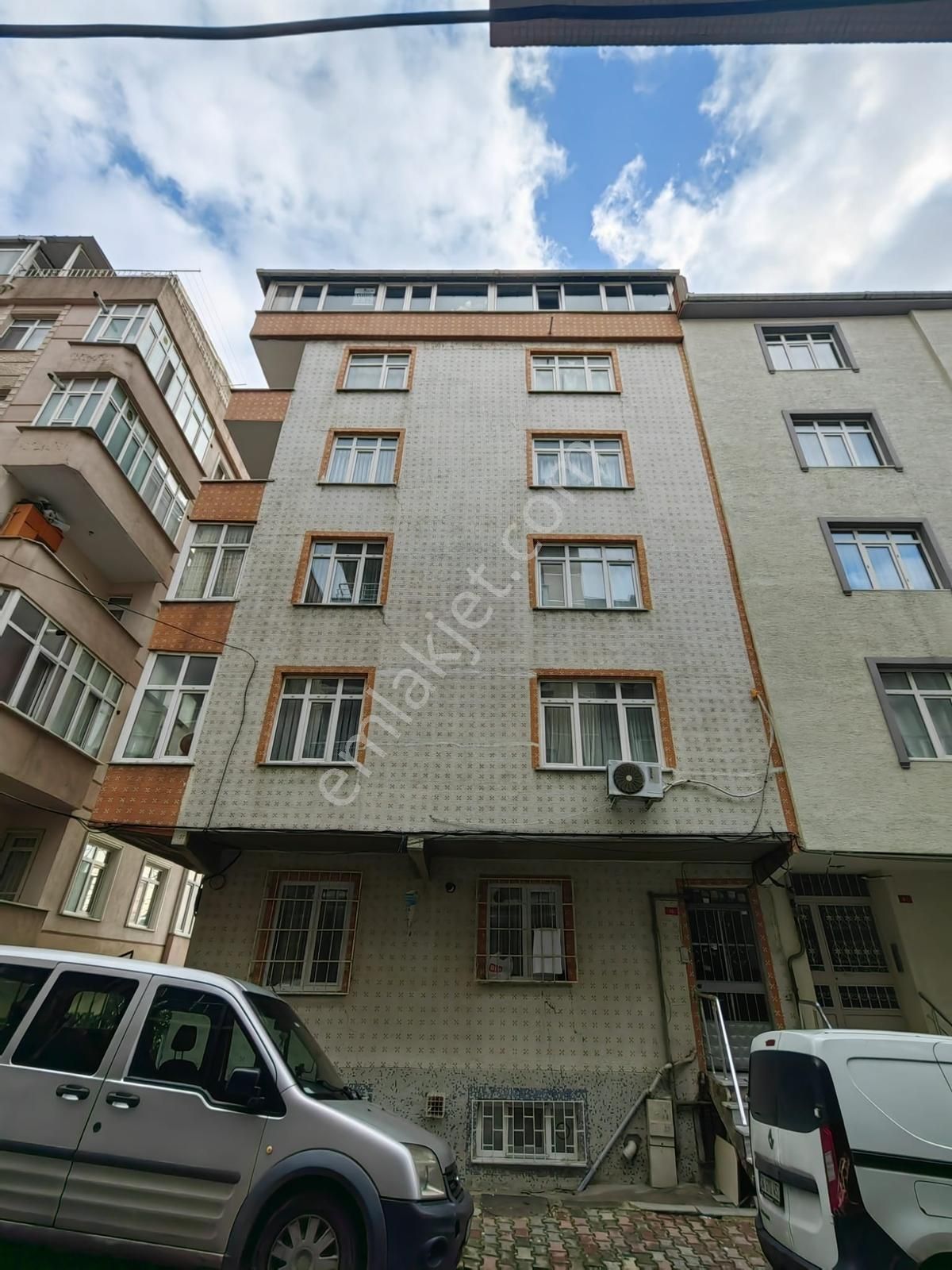 Bahçelievler Çobançeşme De 120m2 Satılık 2+1 Hisseli Daire - Görsel 20