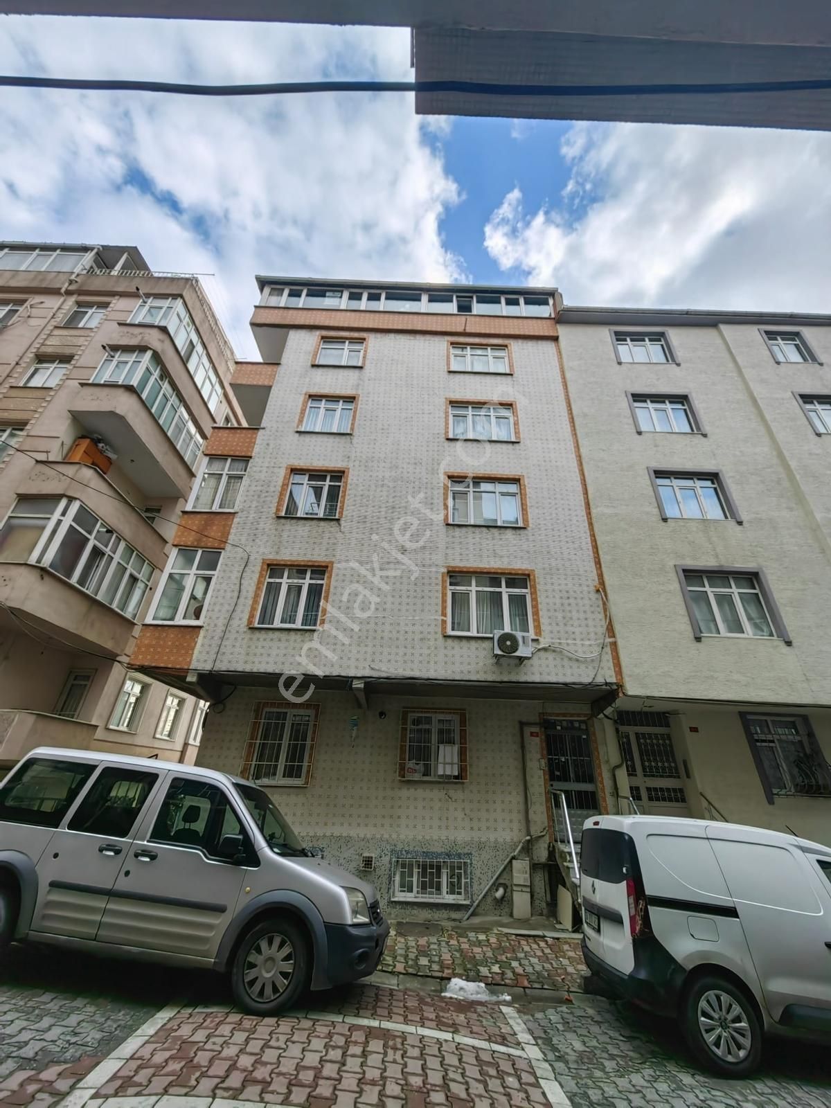 Bahçelievler Çobançeşme De 120m2 Satılık 2+1 Hisseli Daire - Görsel 28