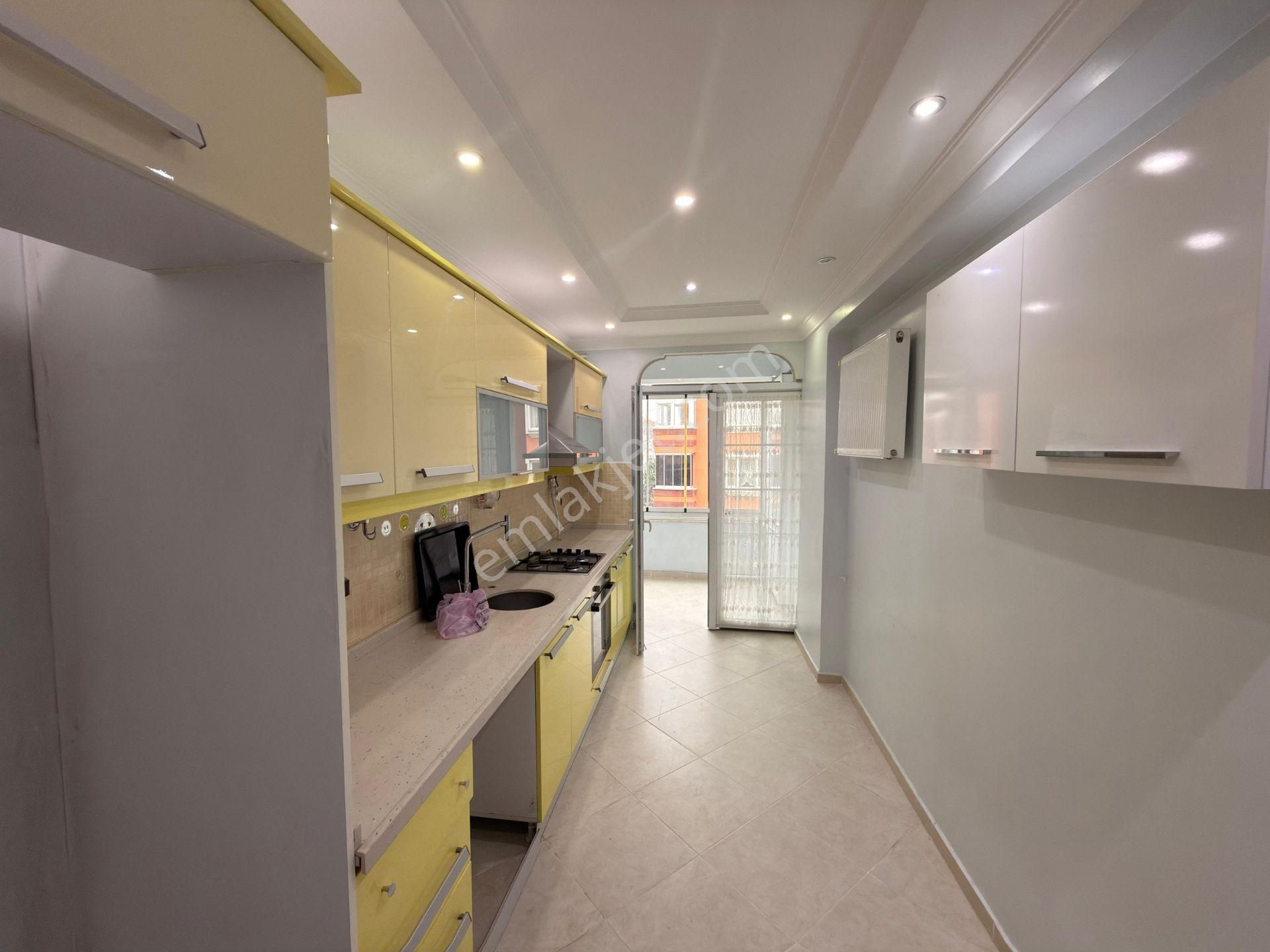 Güvenden Şehrin Göbeğinde 160m² Ara Kat Ön Cephe Satılık 3+1 - Görsel 19