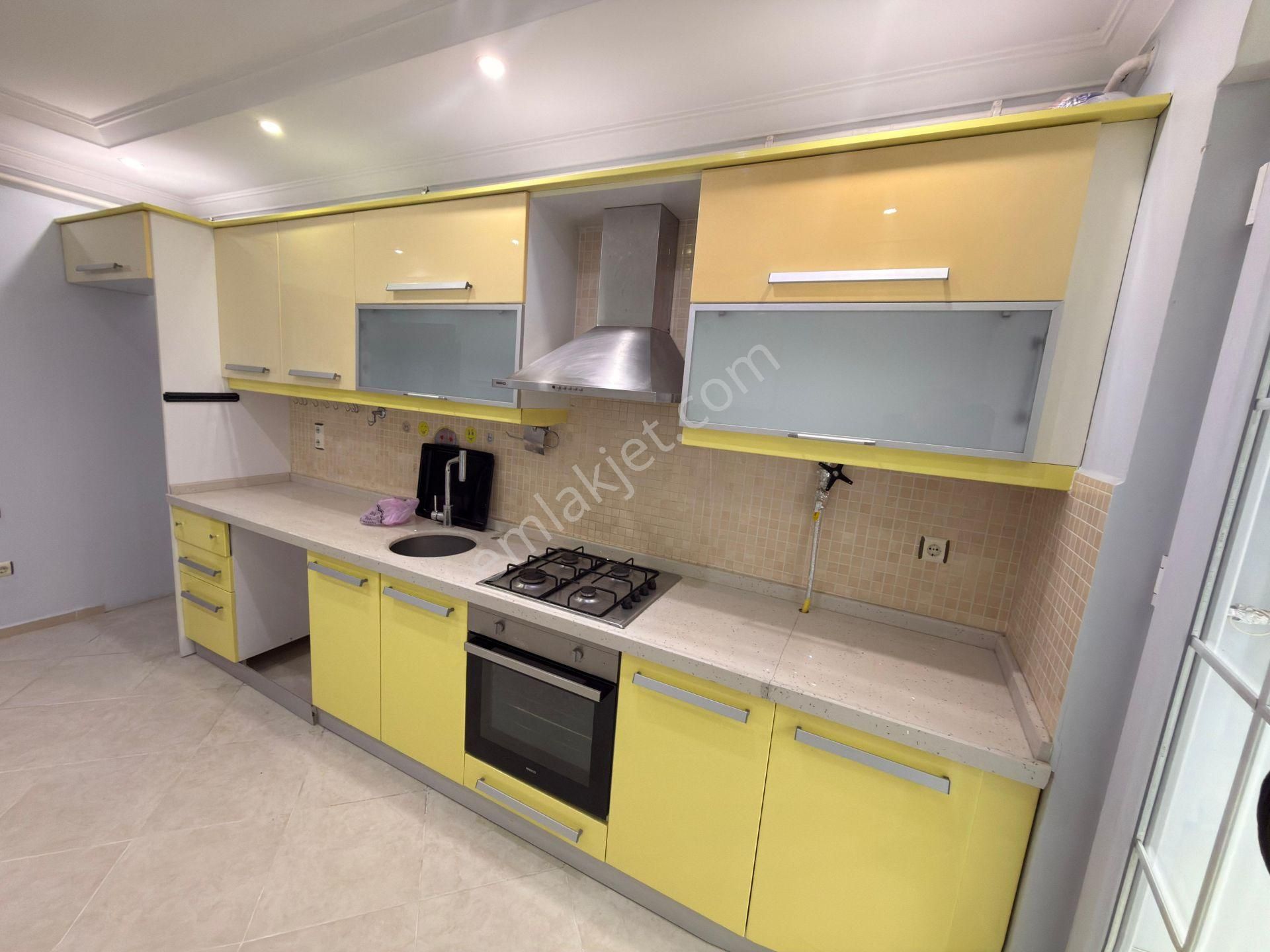 Güvenden Şehrin Göbeğinde 160m² Ara Kat Ön Cephe Satılık 3+1 - Görsel 22