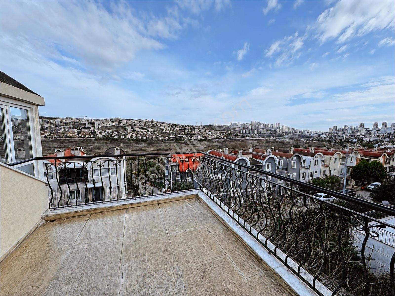 Başakşehir Bahçeşehir'de 5+2 Eşyasız Villa | Tekce - Görsel 34