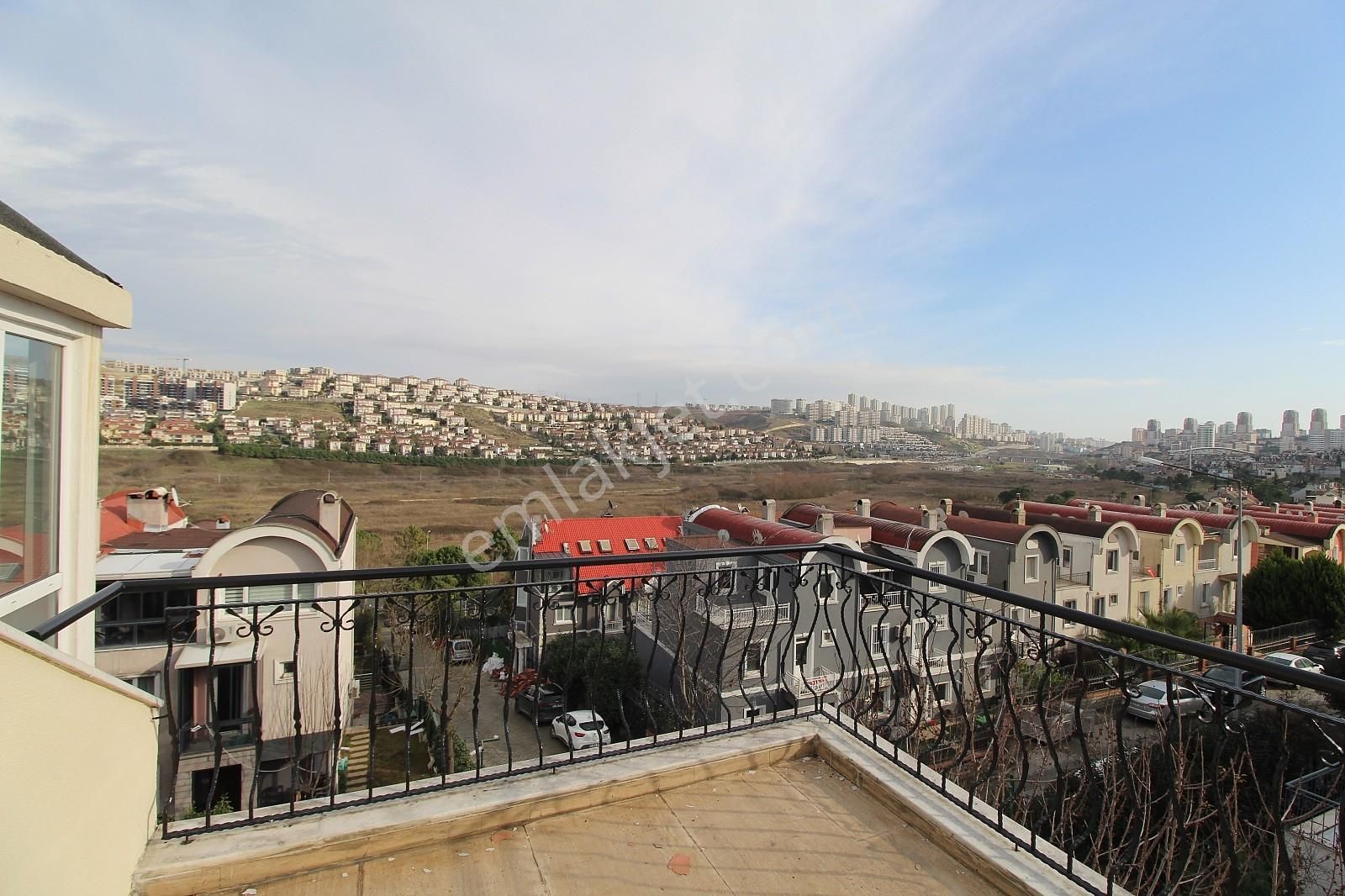 Başakşehir Bahçeşehir'de 5+2 Eşyasız Villa | Tekce - Görsel 30