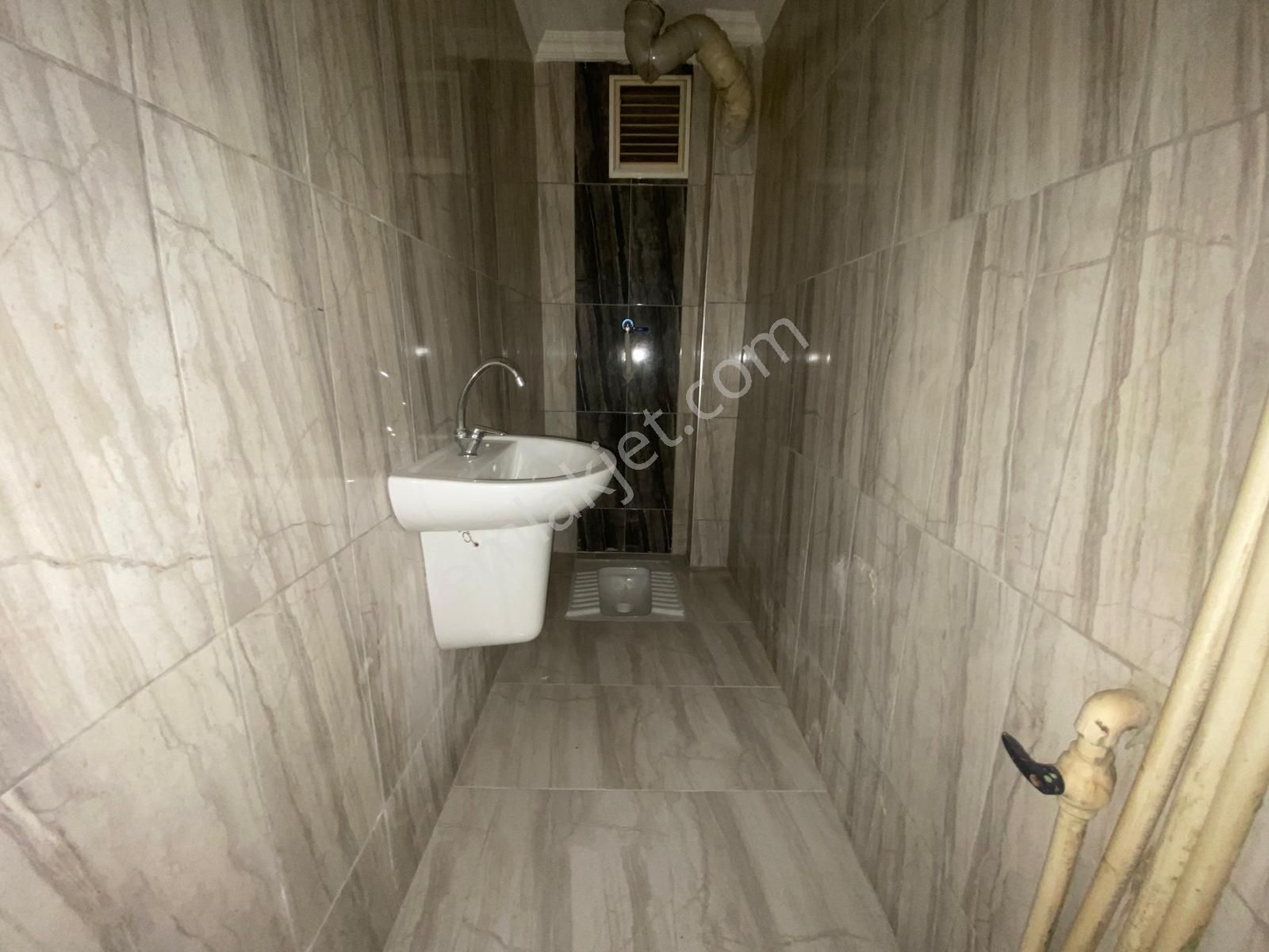 Koza Emlaktan Ahi Evran Mahalesinde Mükemmel Konumda Bağımsız Kiralık Dairee - Görsel 31