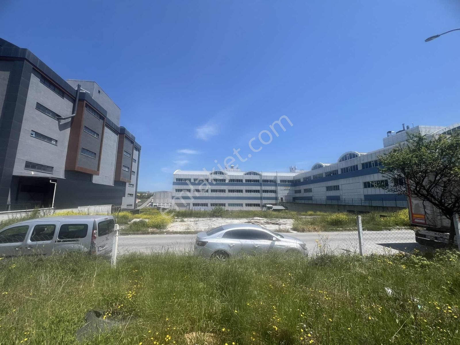 A.köy Hadımköy Akpınar Sanayisinde 3.287 Metre Tektapu Arsa. - Görsel 20