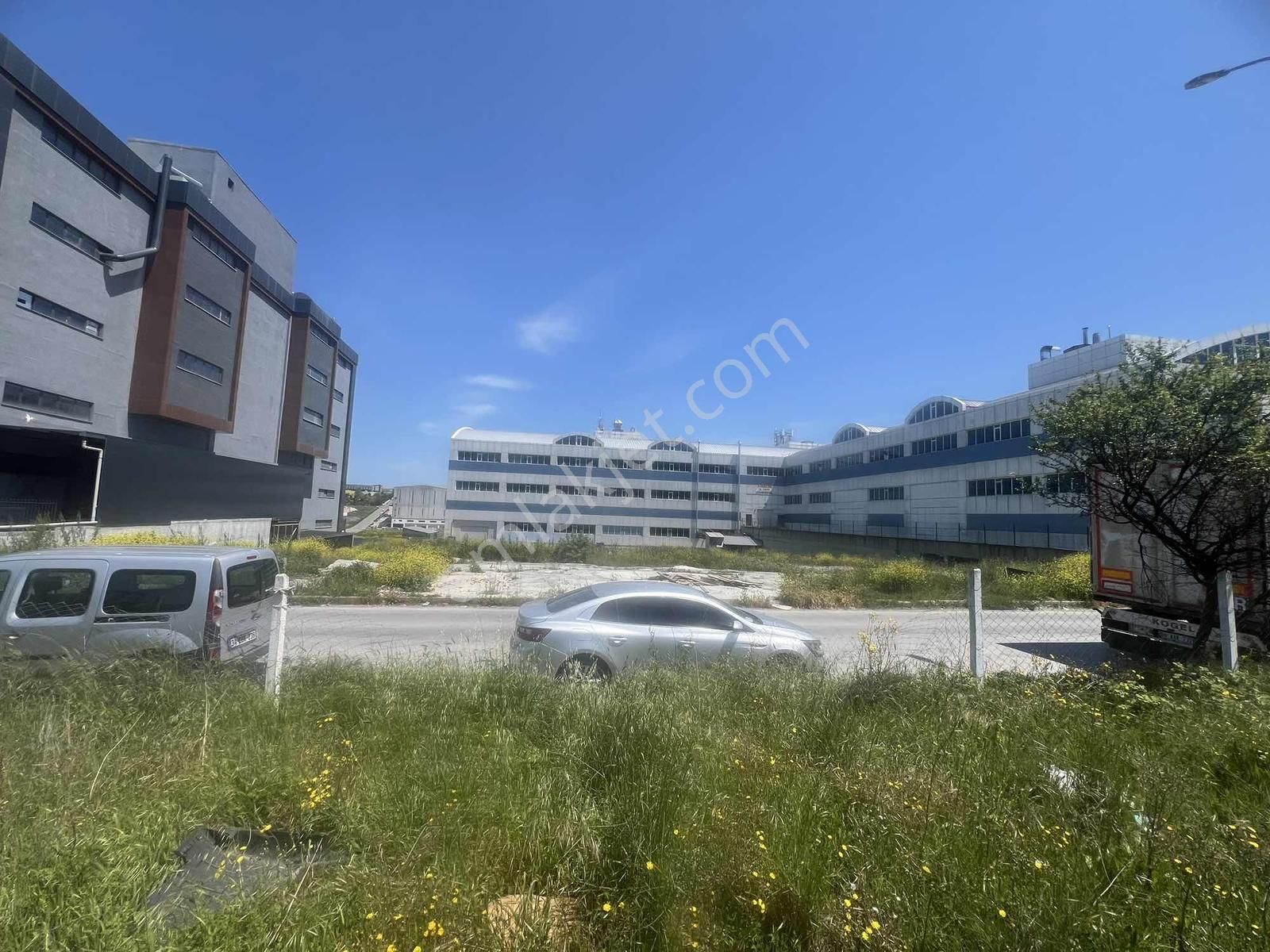 A.köy Hadımköy Akpınar Sanayisinde 3.287 Metre Tektapu Arsa. - Görsel 15