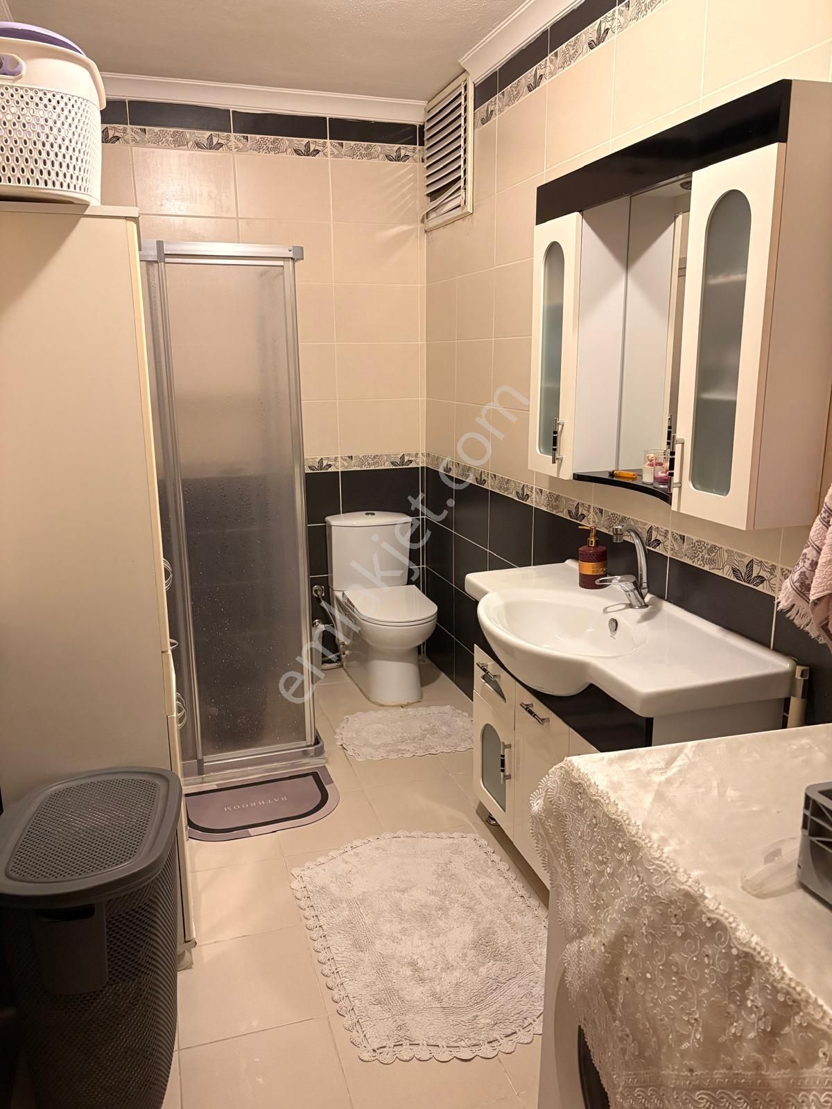 Safranyolunda 3+1 İstenirse Kiracısı Hazır Daire - Görsel 8