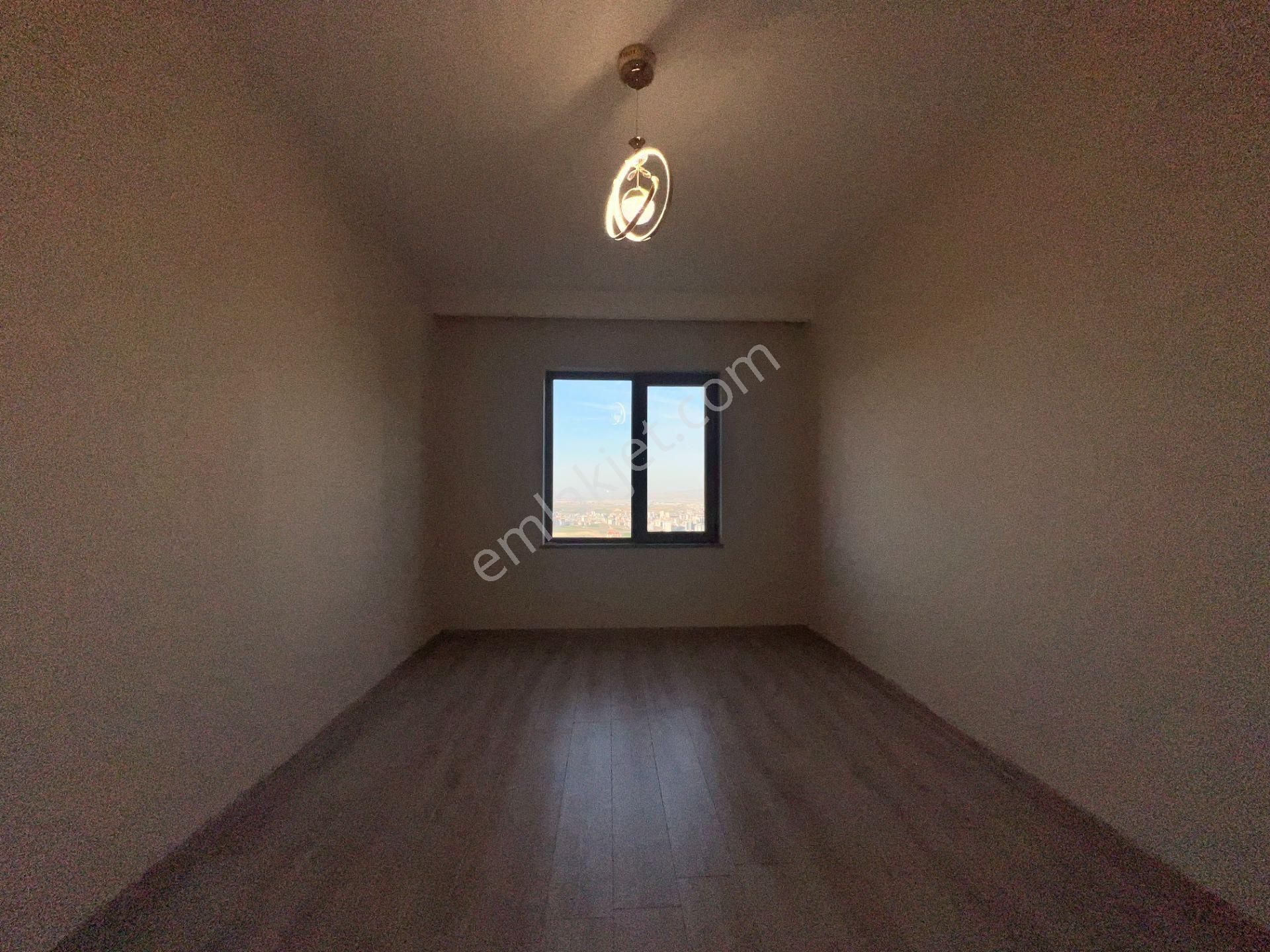 Kalecik Emlak'tan 7/24 Güvenlik K.garaj Giy. Odalı 15.kat 180m² - Görsel 14
