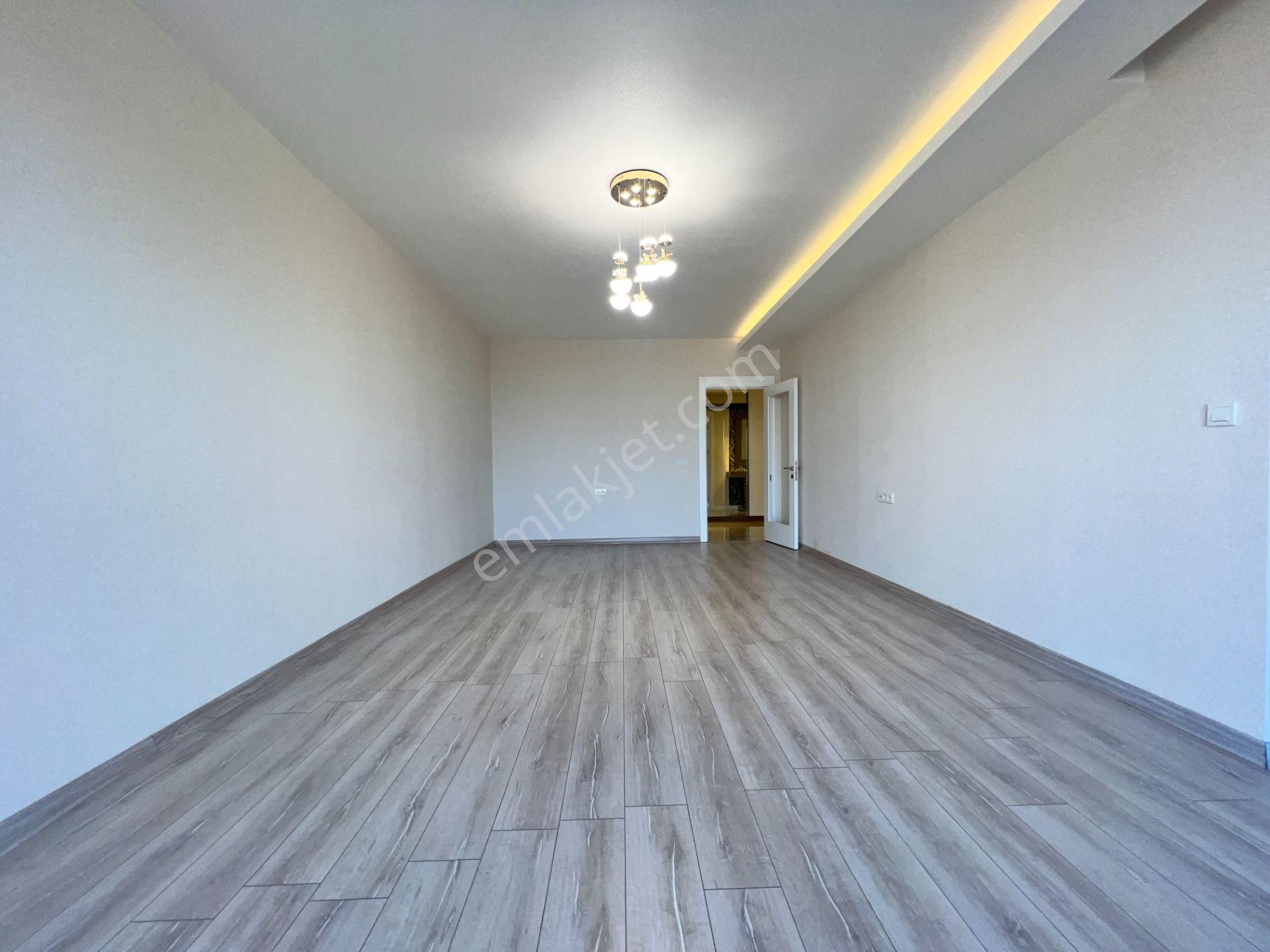 Kalecik Emlak'tan 7/24 Güvenlik K.garaj Giy. Odalı 15.kat 180m² - Görsel 8