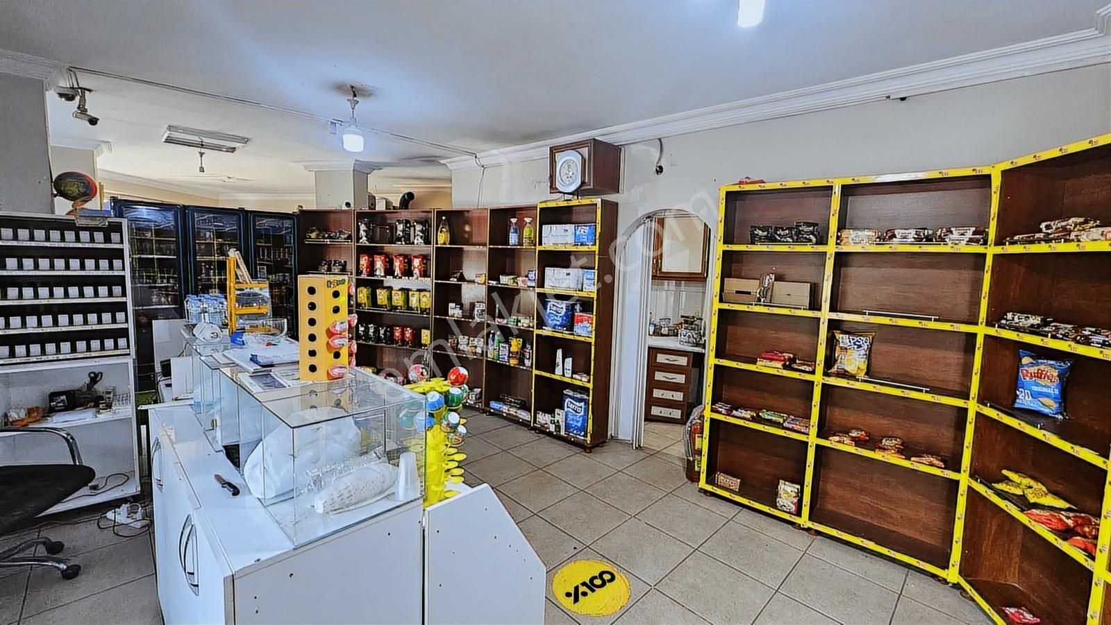 Şahintepe Mah İçindekilerle Acil Satılık Dükkan - Görsel 12