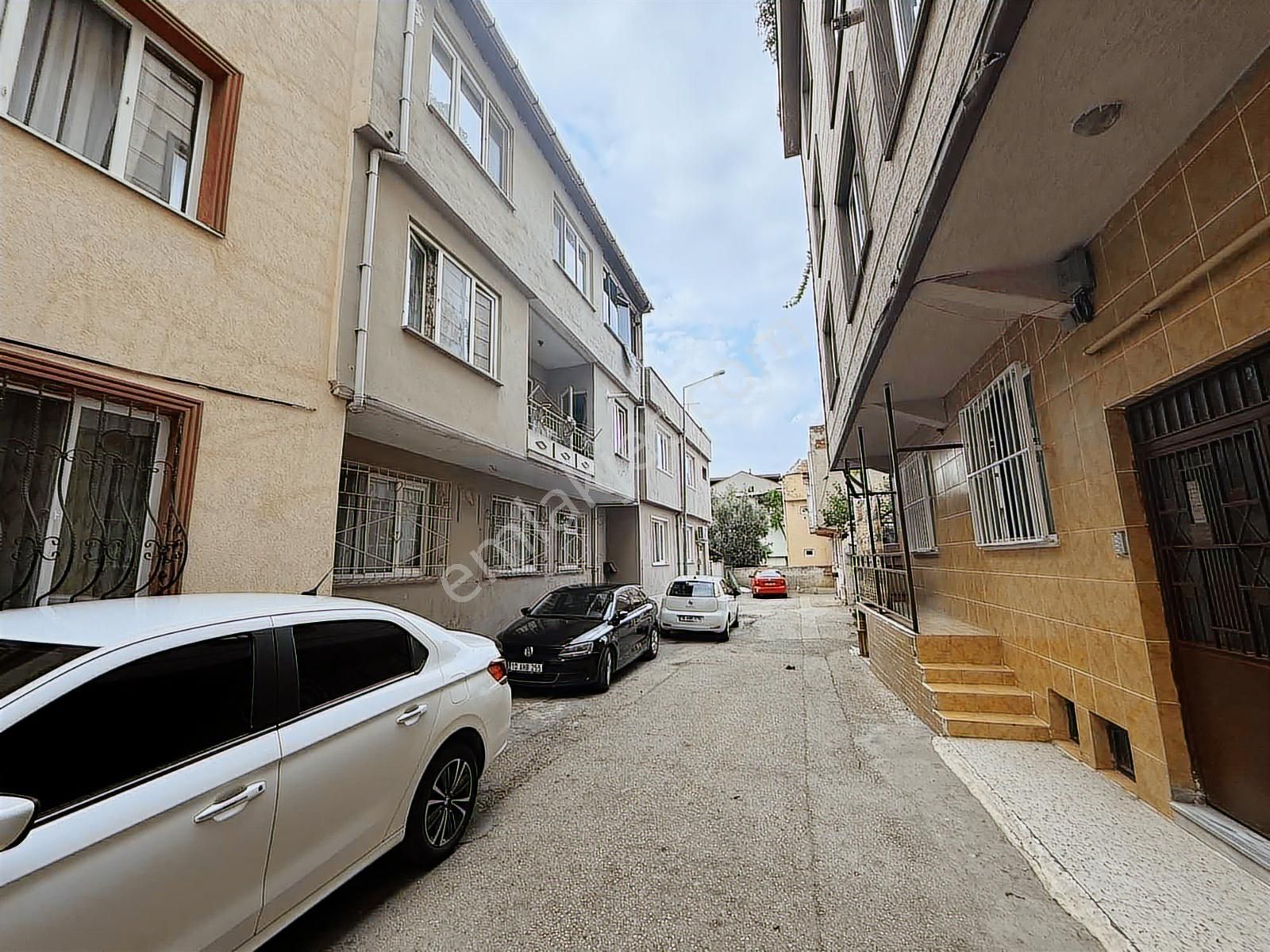 Bm Real Estate Yıldırım'da 3 Katlı Bahçeli Müstakil Ev - Görsel 16