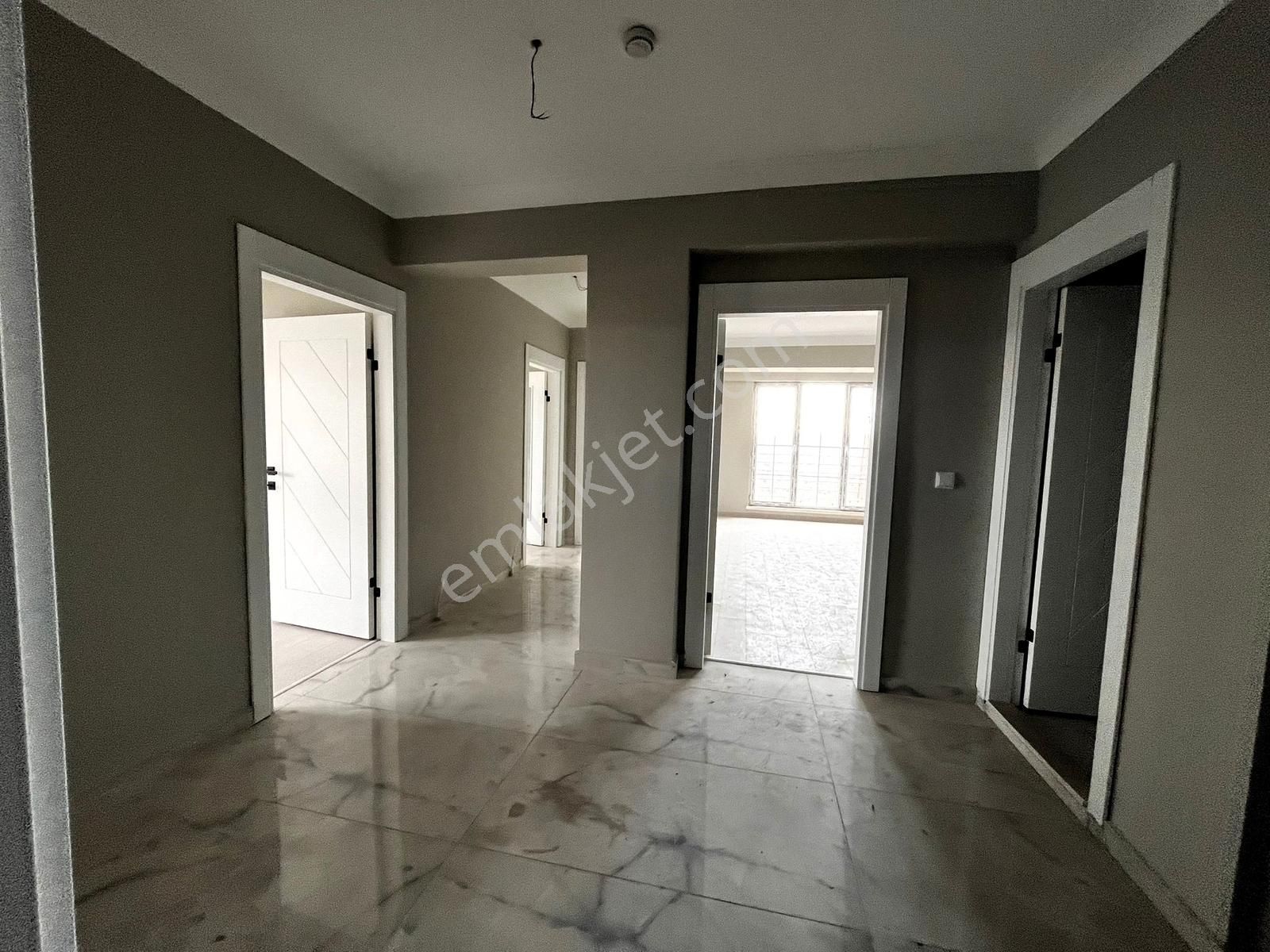 ꧁▇yılmaz'dan▇꧂sıfır Binada Göl Manzaralı Asansörlü 3+1 Daire - Görsel 19