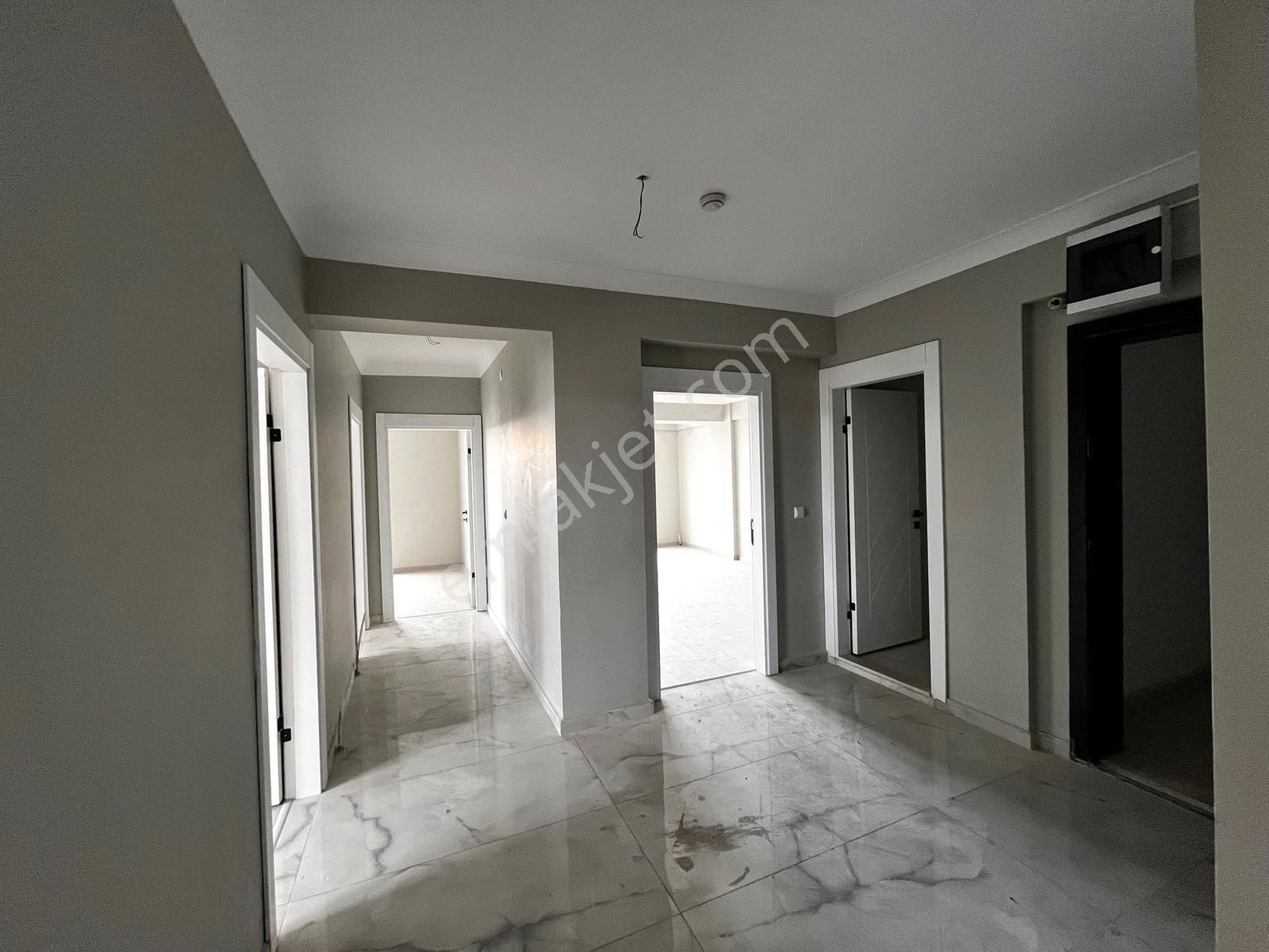 ꧁▇yılmaz'dan▇꧂sıfır Binada Göl Manzaralı Asansörlü 3+1 Daire - Görsel 5