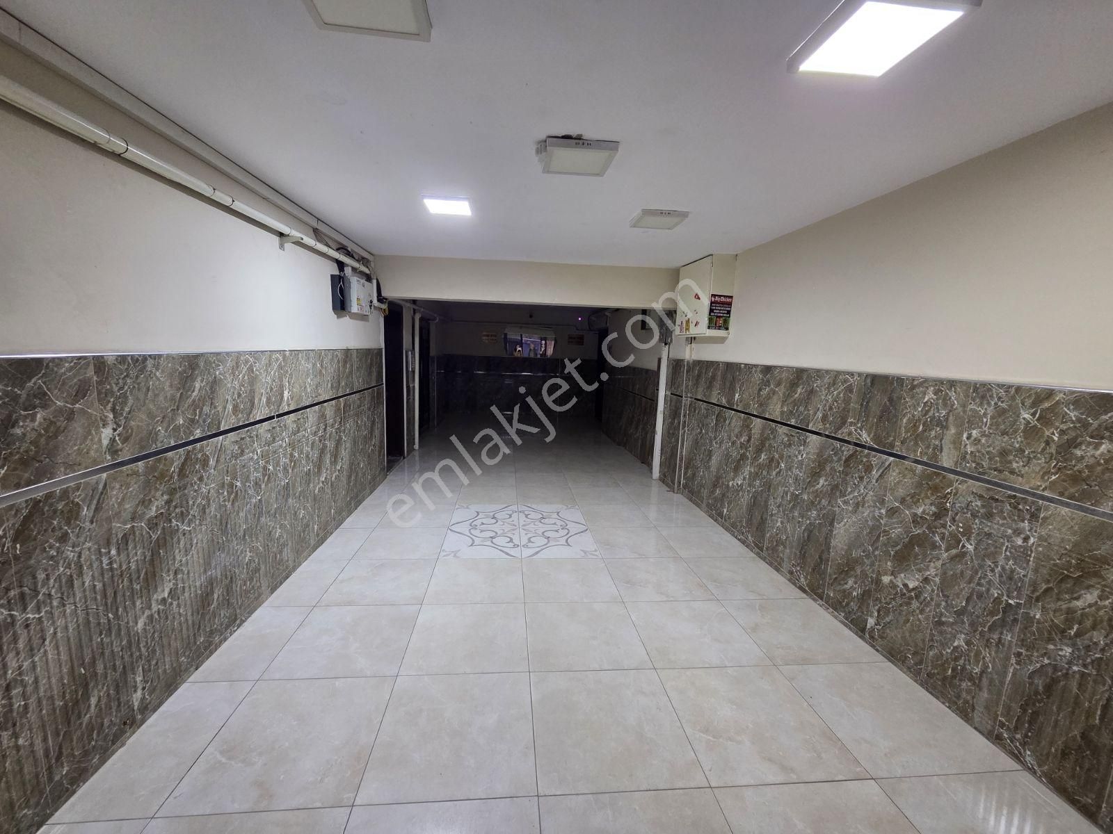 Karabağlar Refet Bele Mah. Merkezi 3+1 Ara Kat Otoparklı Daire - Görsel 13