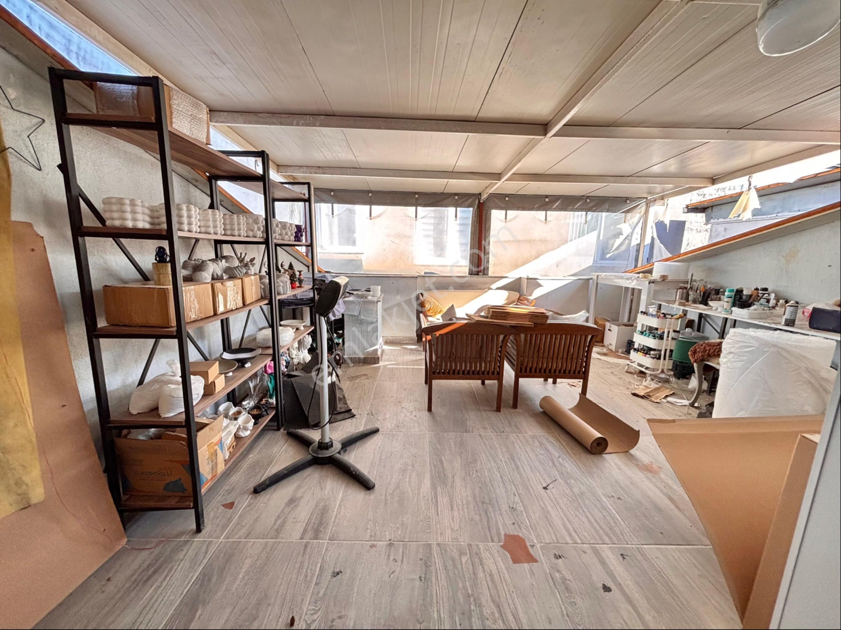 Kiracılı Dükkân + Dubleks | Komple Satılık Bina | Teras & Bahçeli - Görsel 24