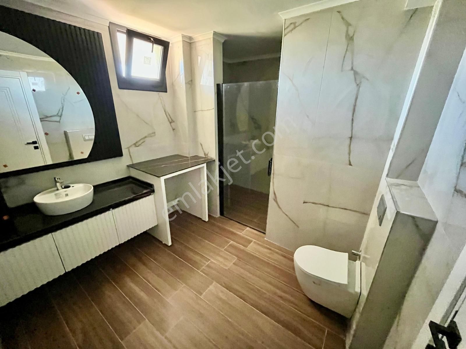 Gümüş'den Narlıda Geniş Bahçeli Ultra Lüks Sıfır 3+1 Müstakil Ev - Görsel 25