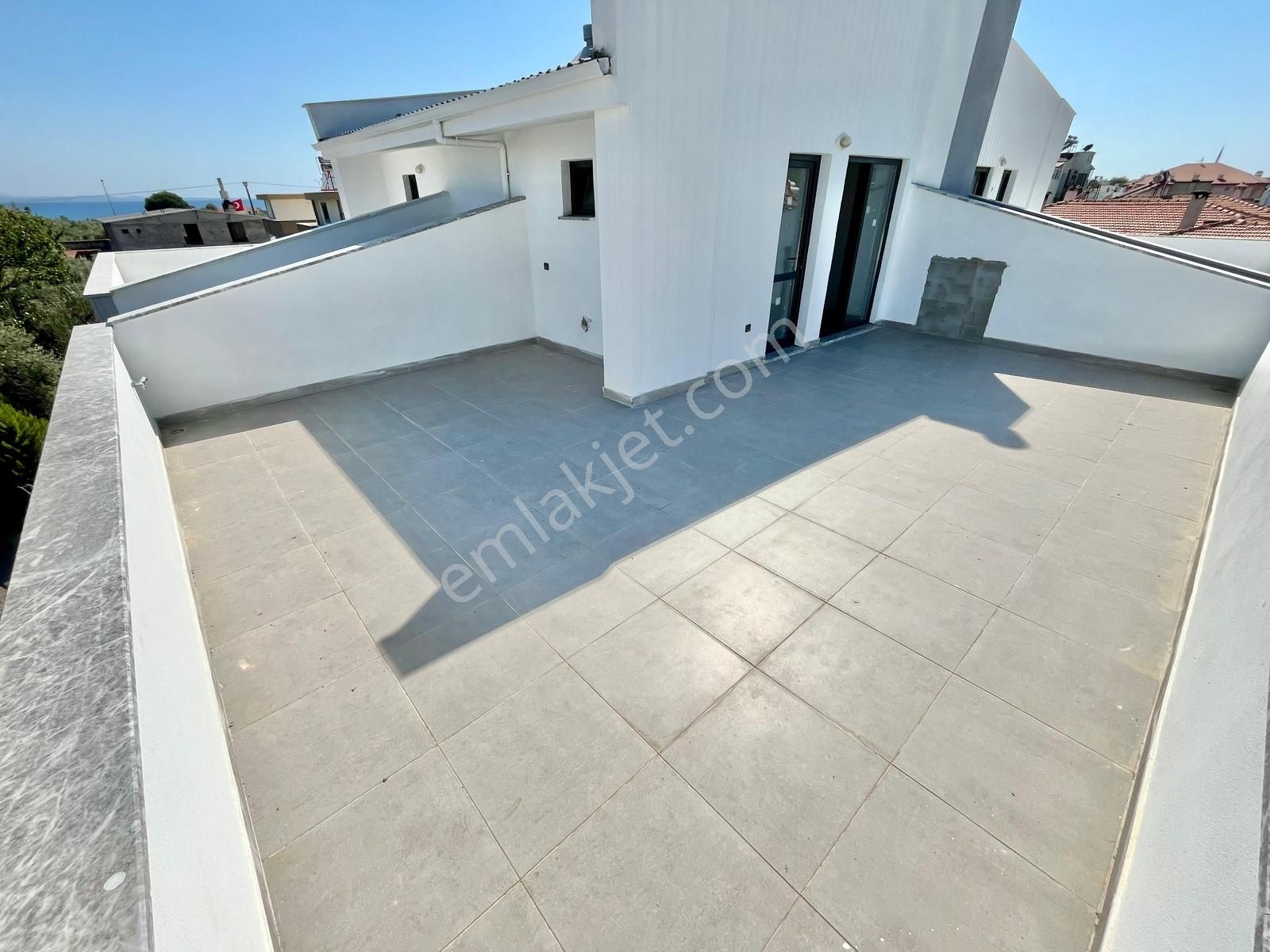 Gümüş'den Narlıda Geniş Bahçeli Ultra Lüks Sıfır 3+1 Müstakil Ev - Görsel 29