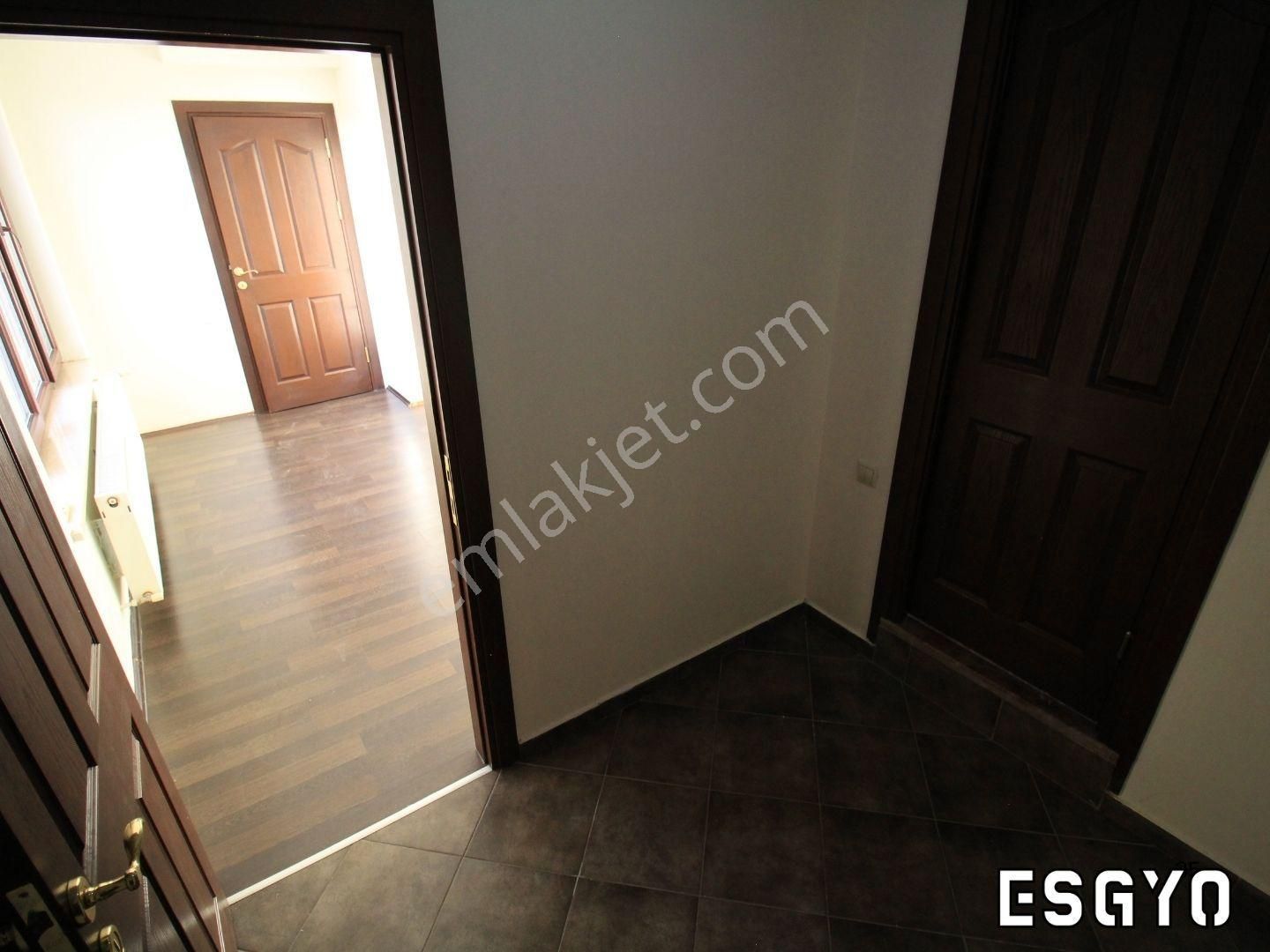 Esgyo'dan Sümer Mh. Dubleks 4+1 Bakımlı Kiralık Daire - Görsel 32