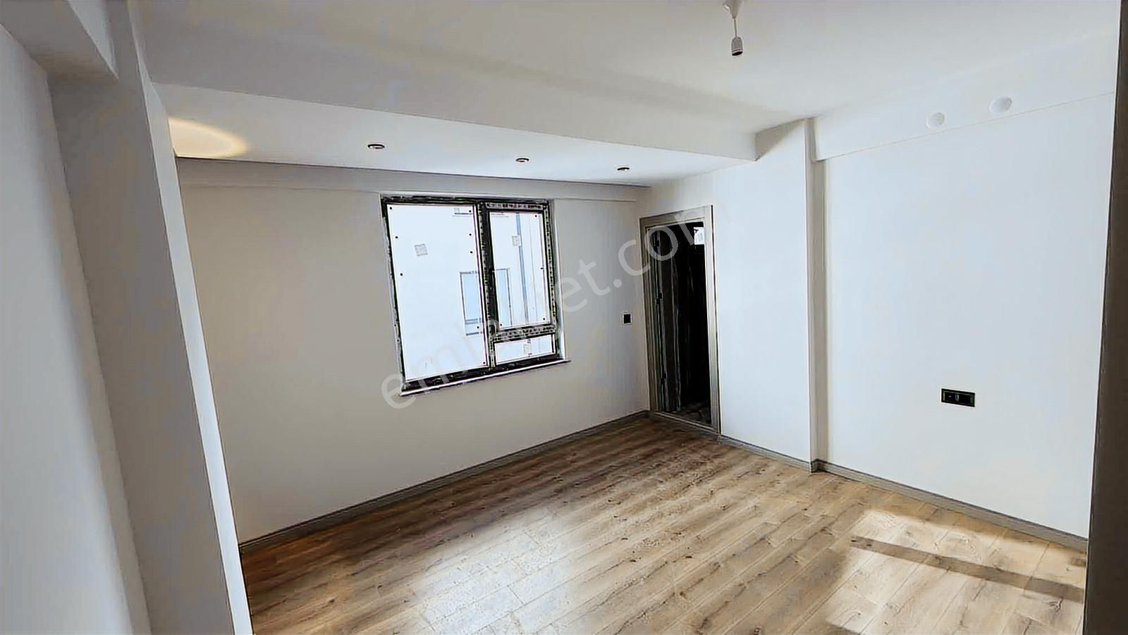 Batıkente Masrafsız! 137m2, Kombili Ve Ankastreli Satılık Daire" - Görsel 13