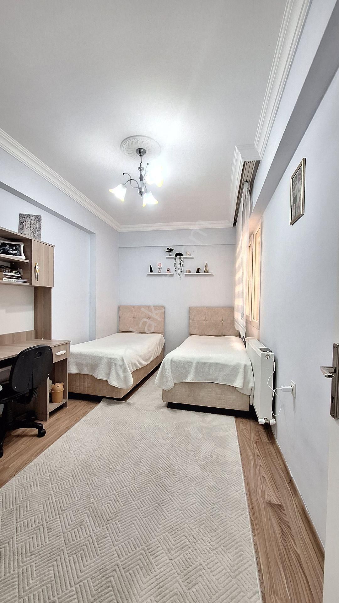 Satılık105 M² Geniş Ve Ferah 2+1 Daire - Görsel 26