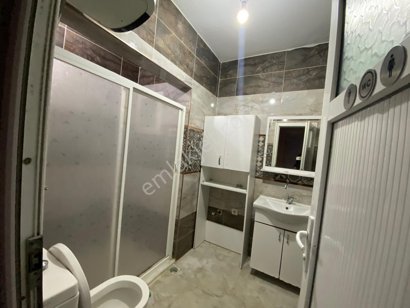 Buca Çamlık Mah.de 2+1 85m2 Ayrı Mutfak Yüksek Giriş Balkonlu Kiralık Daire - Görsel 13