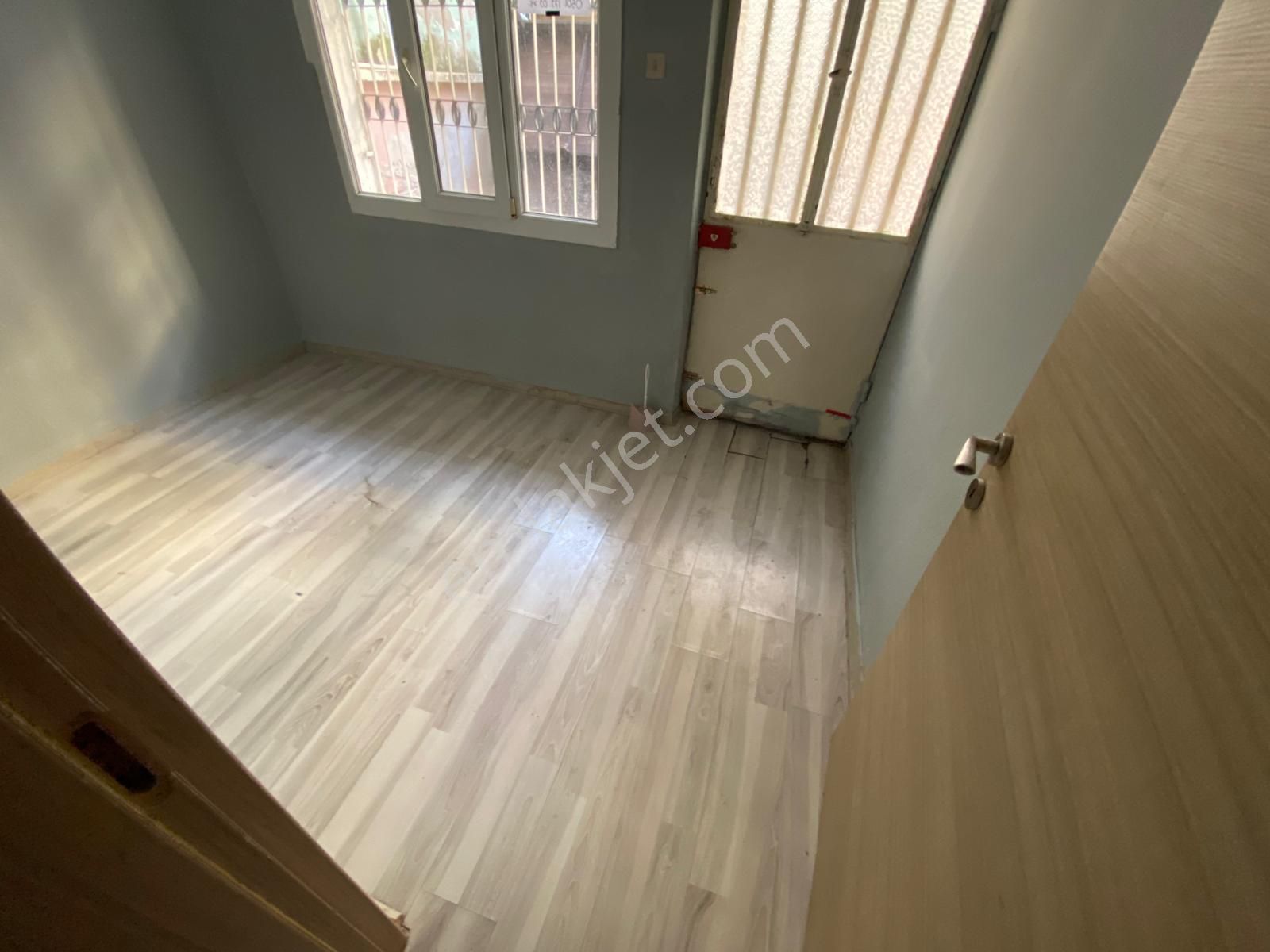 Buca Çamlık Mah.de 2+1 85m2 Ayrı Mutfak Yüksek Giriş Balkonlu Kiralık Daire - Görsel 7