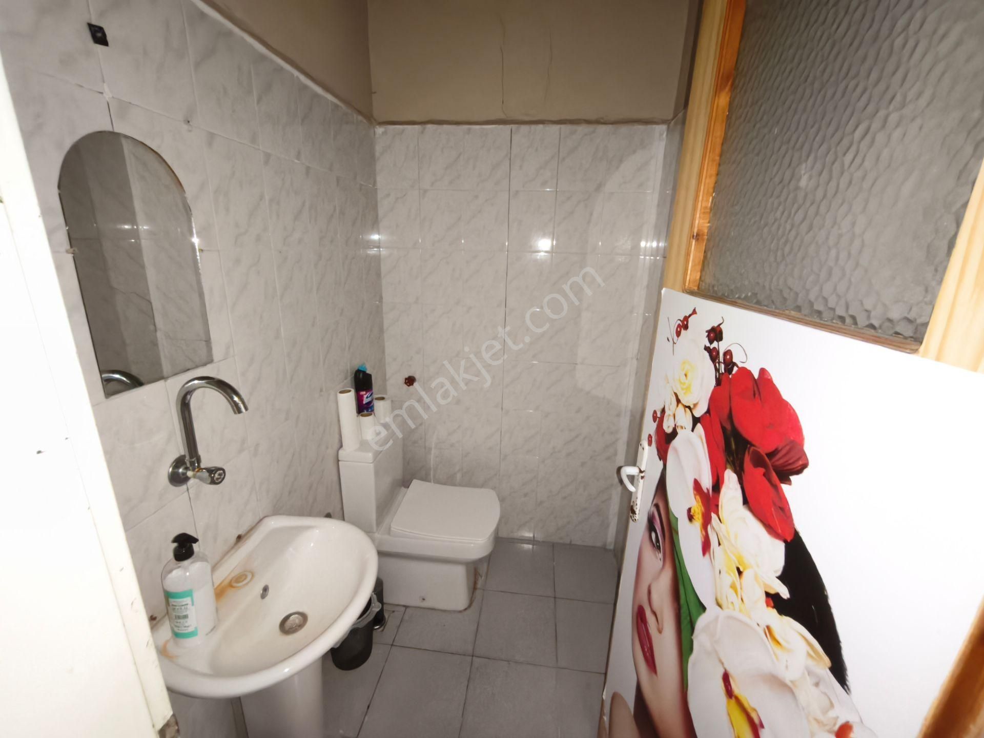 Özevim Emlaktan Feridun Pözüt Caddesi Üzerinde Kiralık İşyeri - Görsel 13