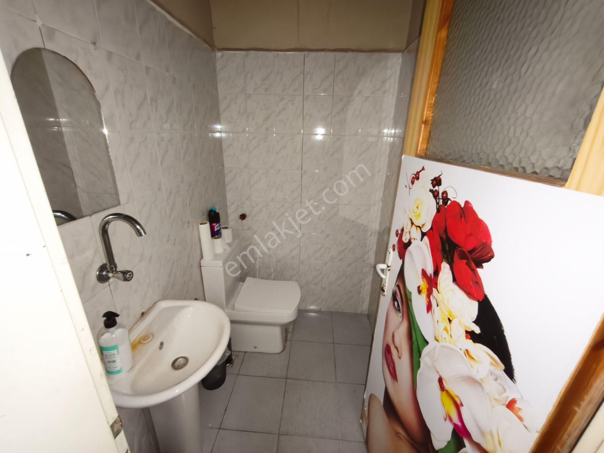 Özevim Emlaktan Feridun Pözüt Caddesi Üzerinde Kiralık İşyeri - Görsel 14